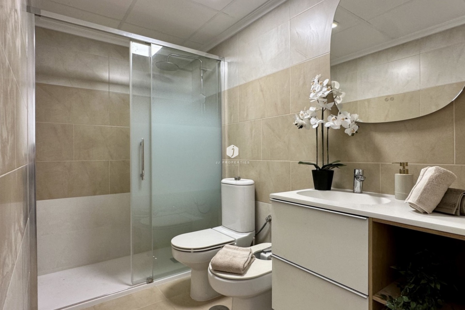 Segunda mano - Apartamento / piso -
Torrevieja - Costa Blanca