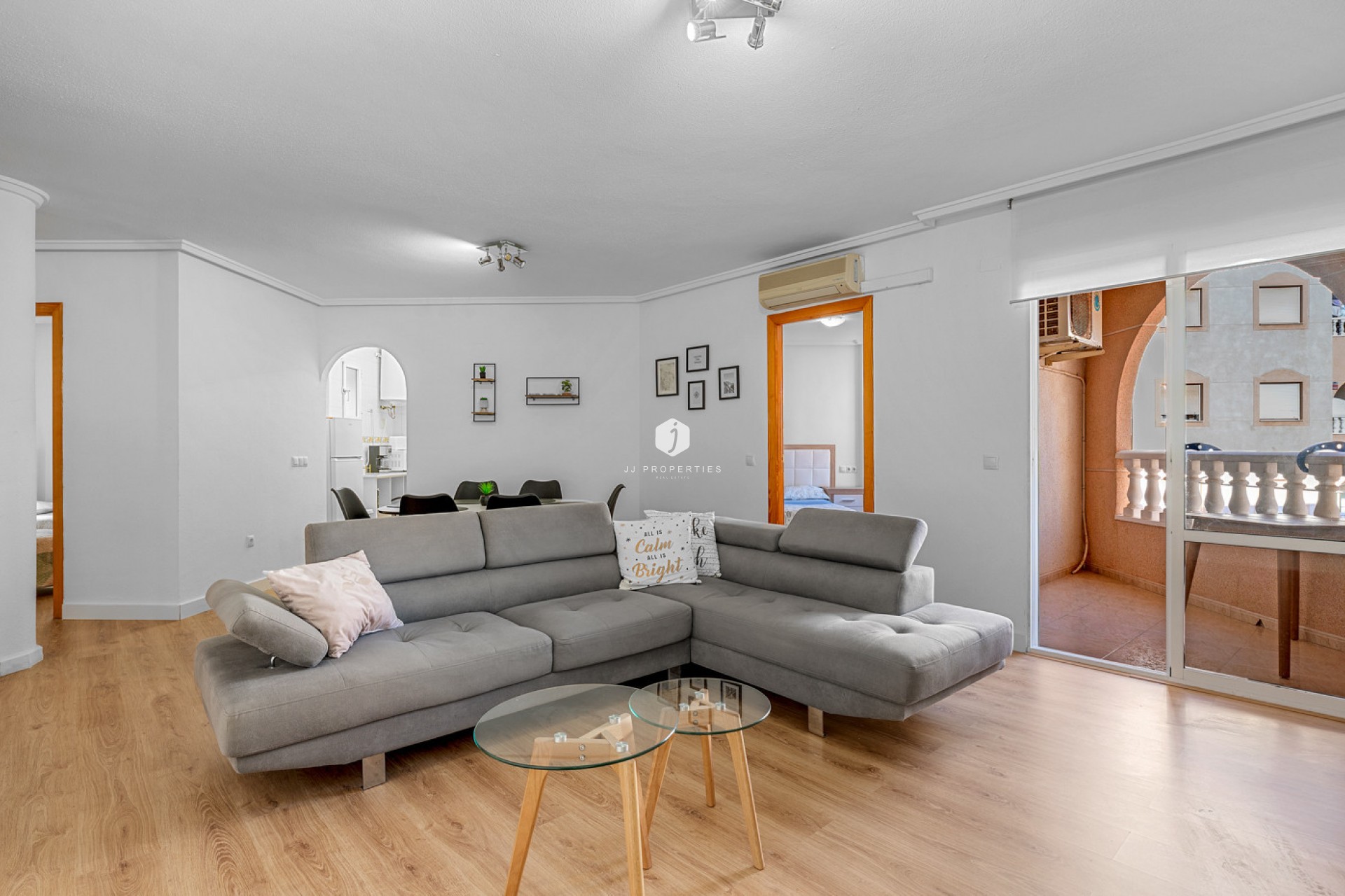 Segunda mano - Apartamento / piso -
Torrevieja - Costa Blanca