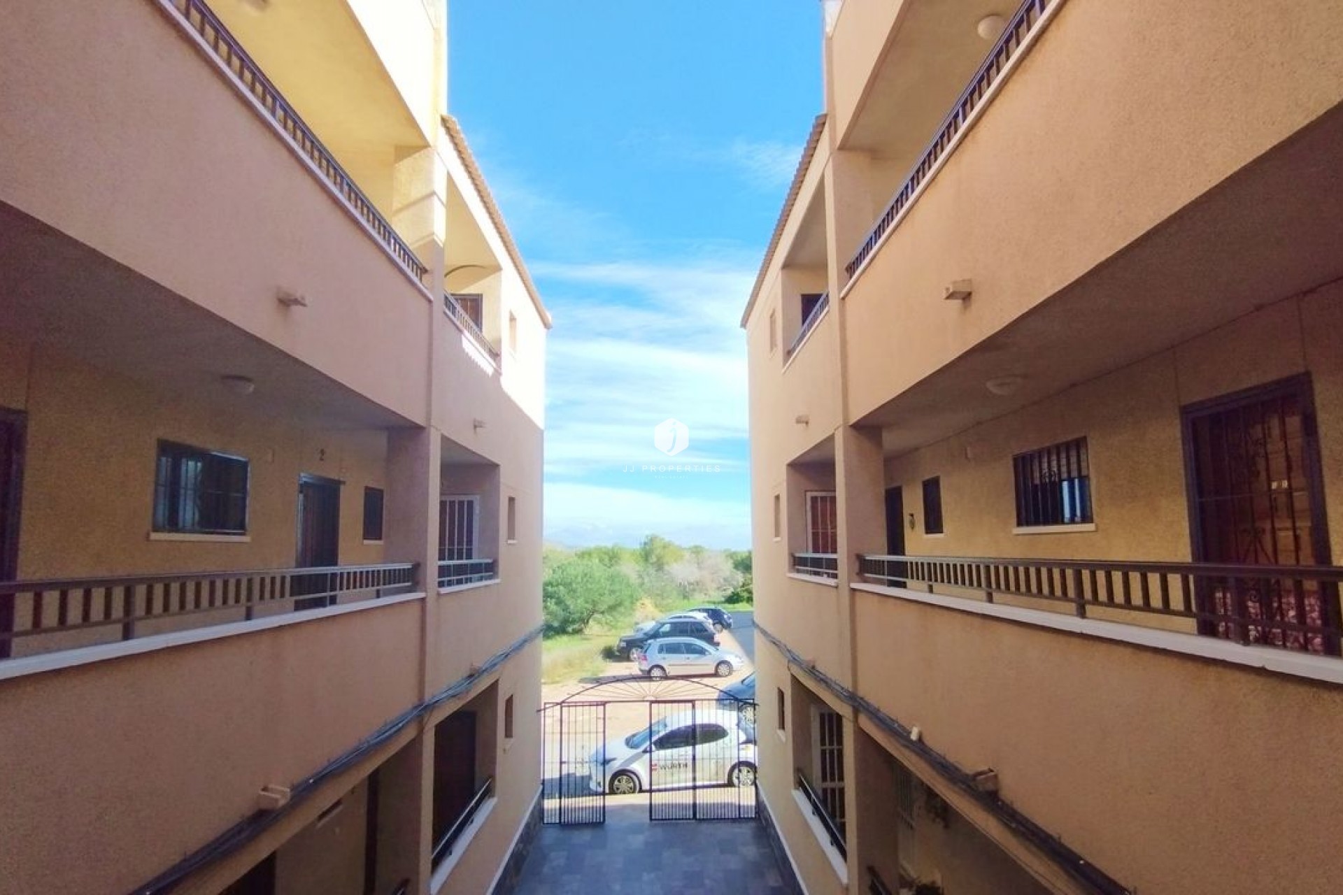 Segunda mano - Apartamento / piso -
Torrevieja - Costa Blanca