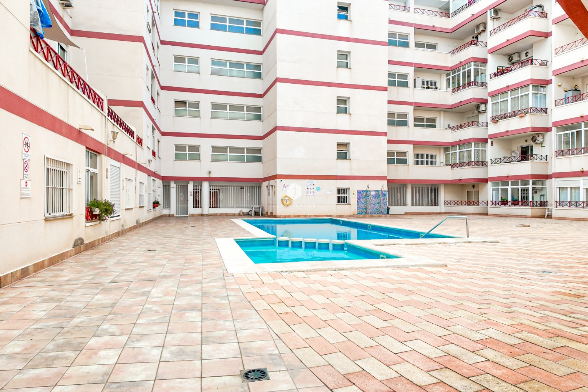 Segunda mano - Apartamento / piso -
Torrevieja - Costa Blanca