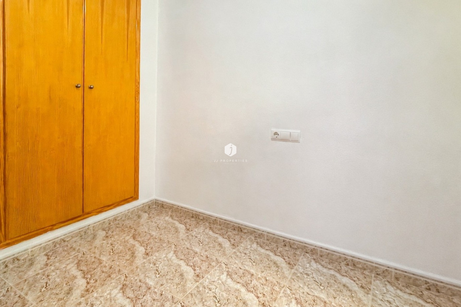 Segunda mano - Apartamento / piso -
Torrevieja - Costa Blanca