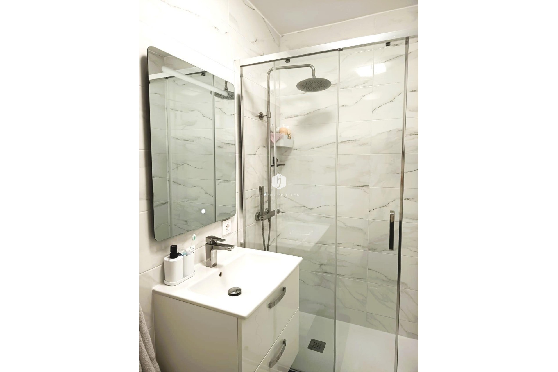 Segunda mano - Apartamento / piso -
Torrevieja - Costa Blanca