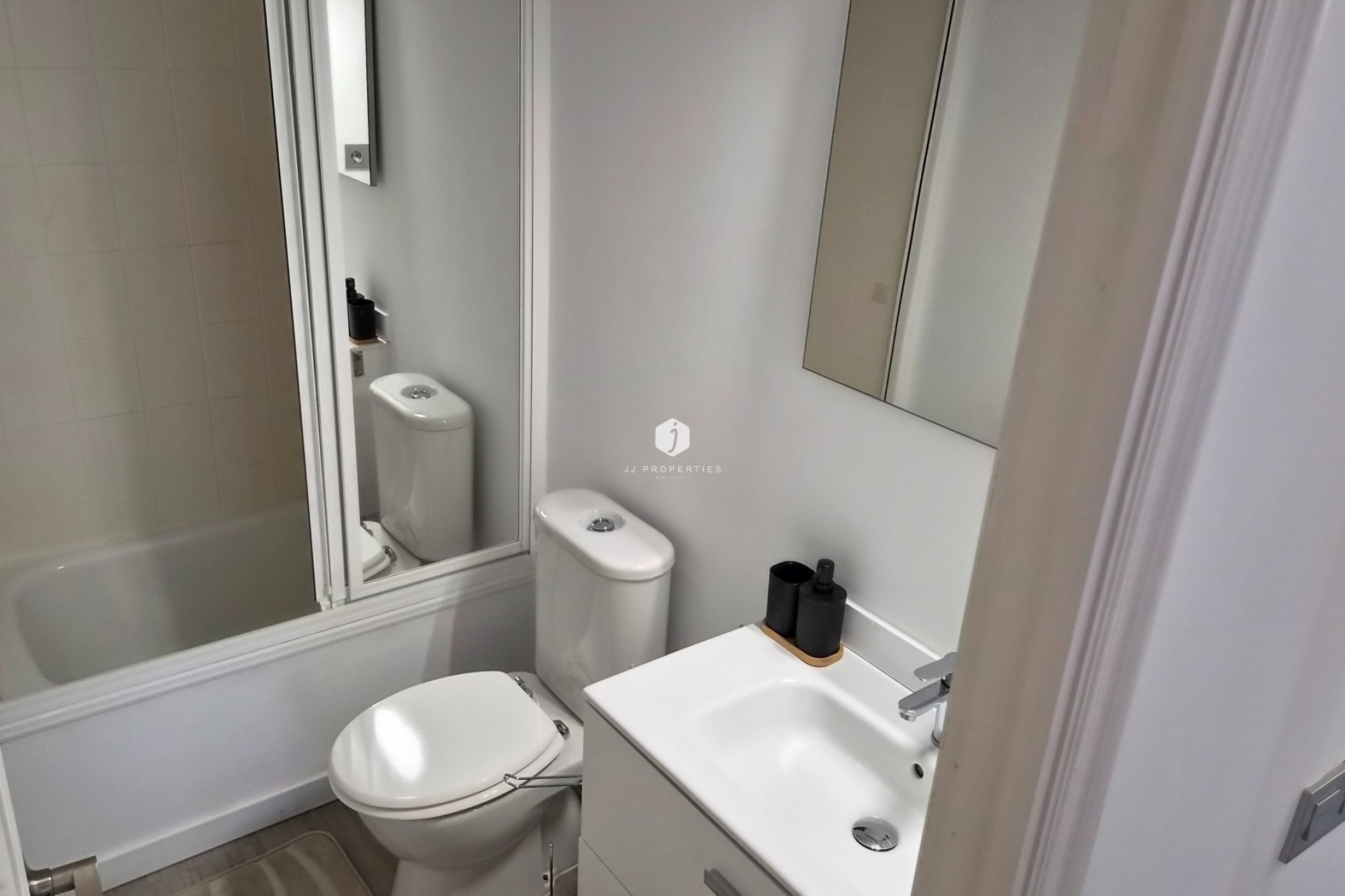 Segunda mano - Apartamento / piso -
Torrevieja - Costa Blanca
