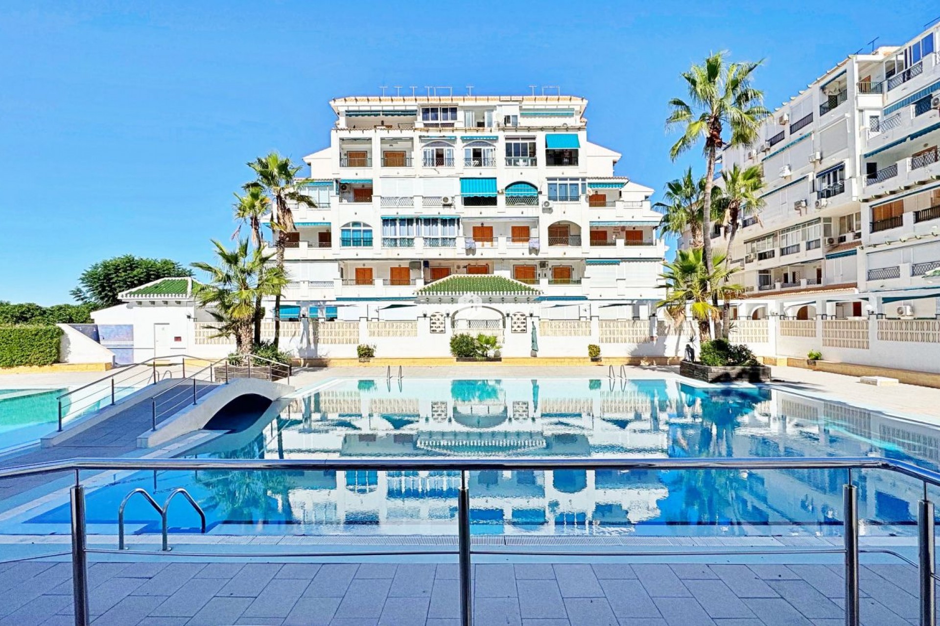 Segunda mano - Apartamento / piso -
Torrevieja - Costa Blanca