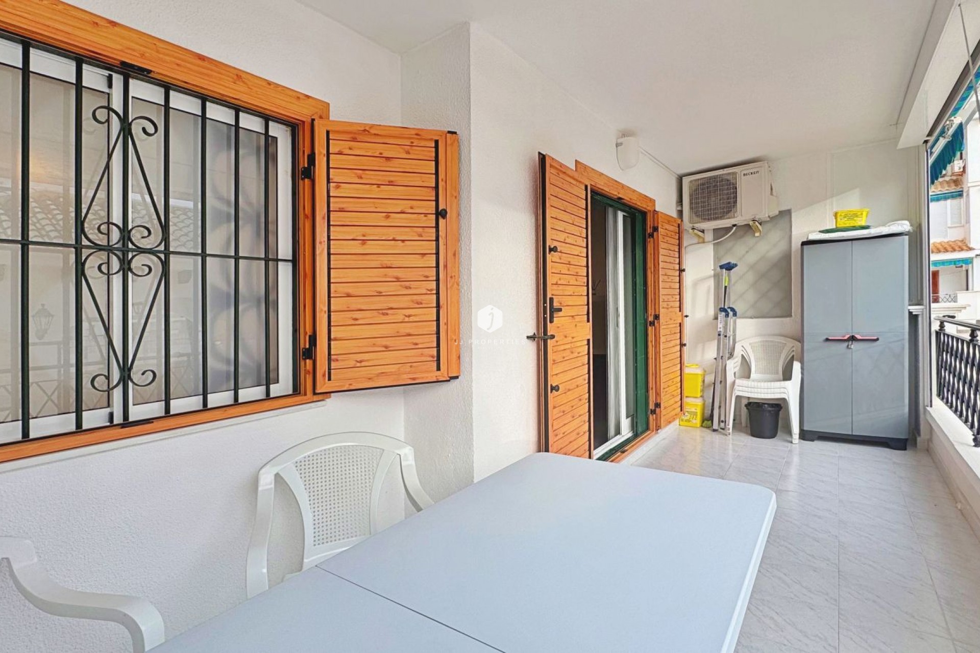 Segunda mano - Apartamento / piso -
Torrevieja - Costa Blanca
