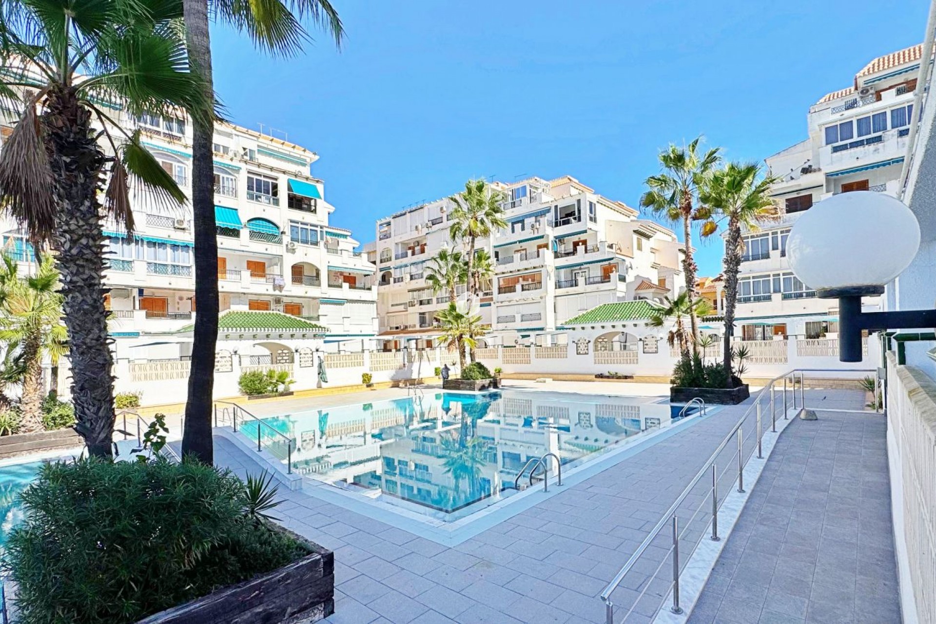 Segunda mano - Apartamento / piso -
Torrevieja - Costa Blanca