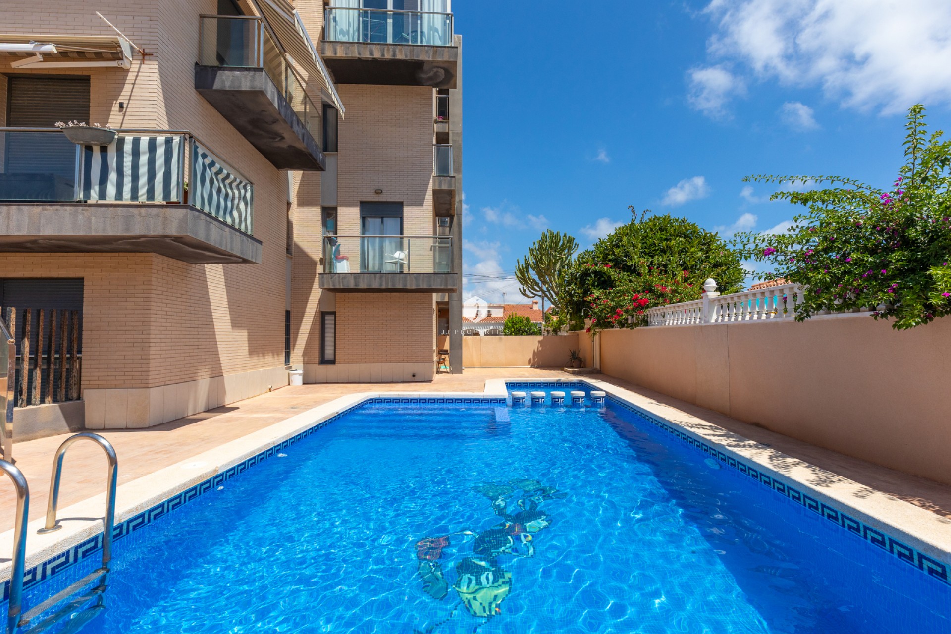 Segunda mano - Apartamento / piso -
Torrevieja - Costa Blanca