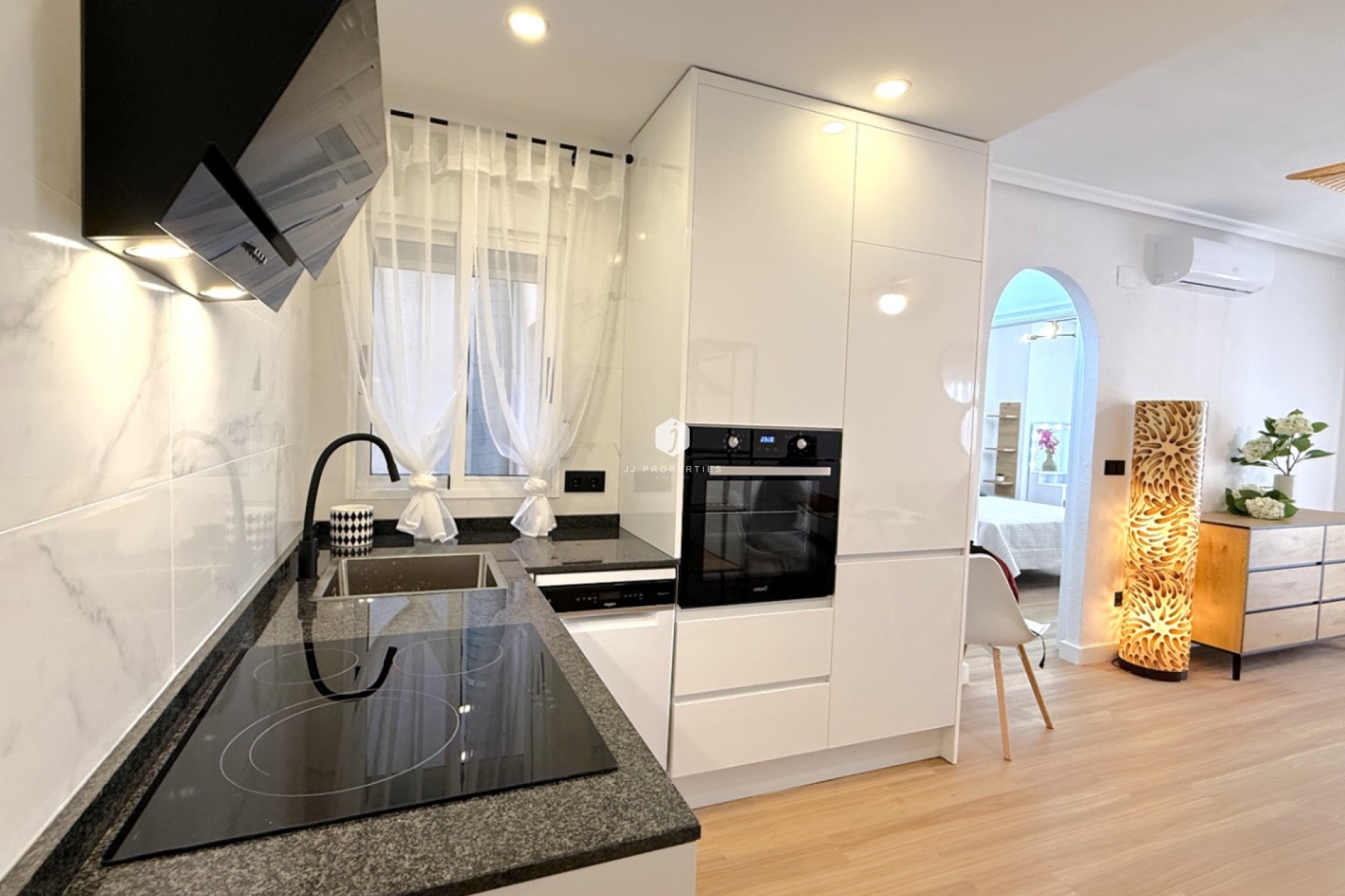Segunda mano - Apartamento / piso -
Torrevieja - Costa Blanca