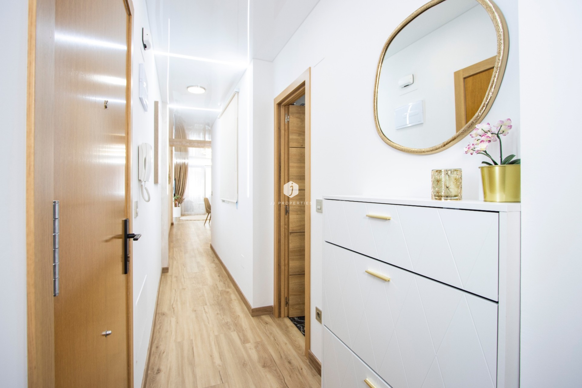 Segunda mano - Apartamento / piso -
Torrevieja - Costa Blanca