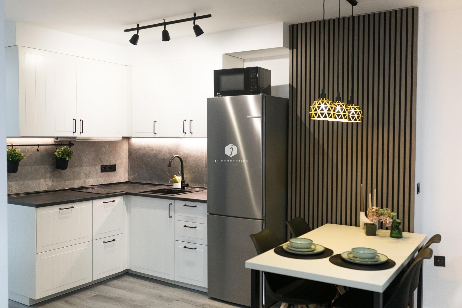 Segunda mano - Apartamento / piso -
Torrevieja - Curva Del Palangre