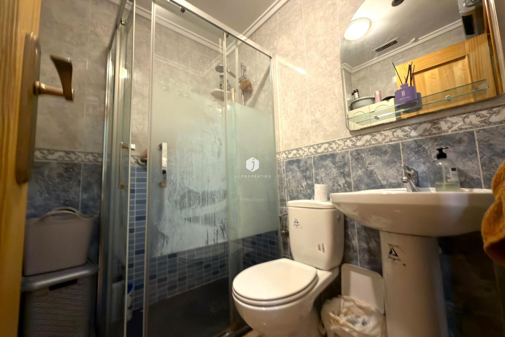 Segunda mano - Apartamento / piso -
Torrevieja - Curva Del Palangre