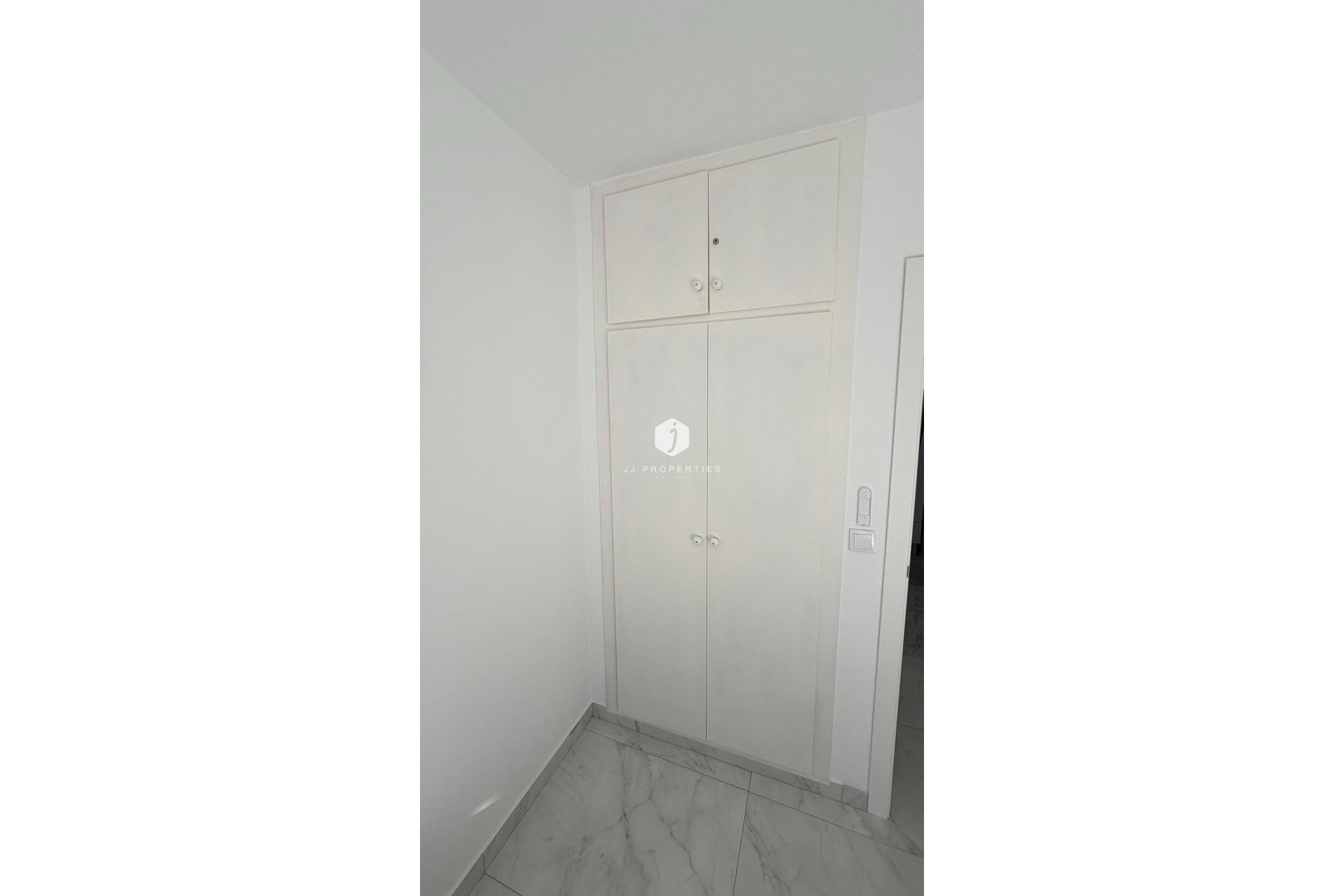 Segunda mano - Apartamento / piso -
Torrevieja - Curva Del Palangre