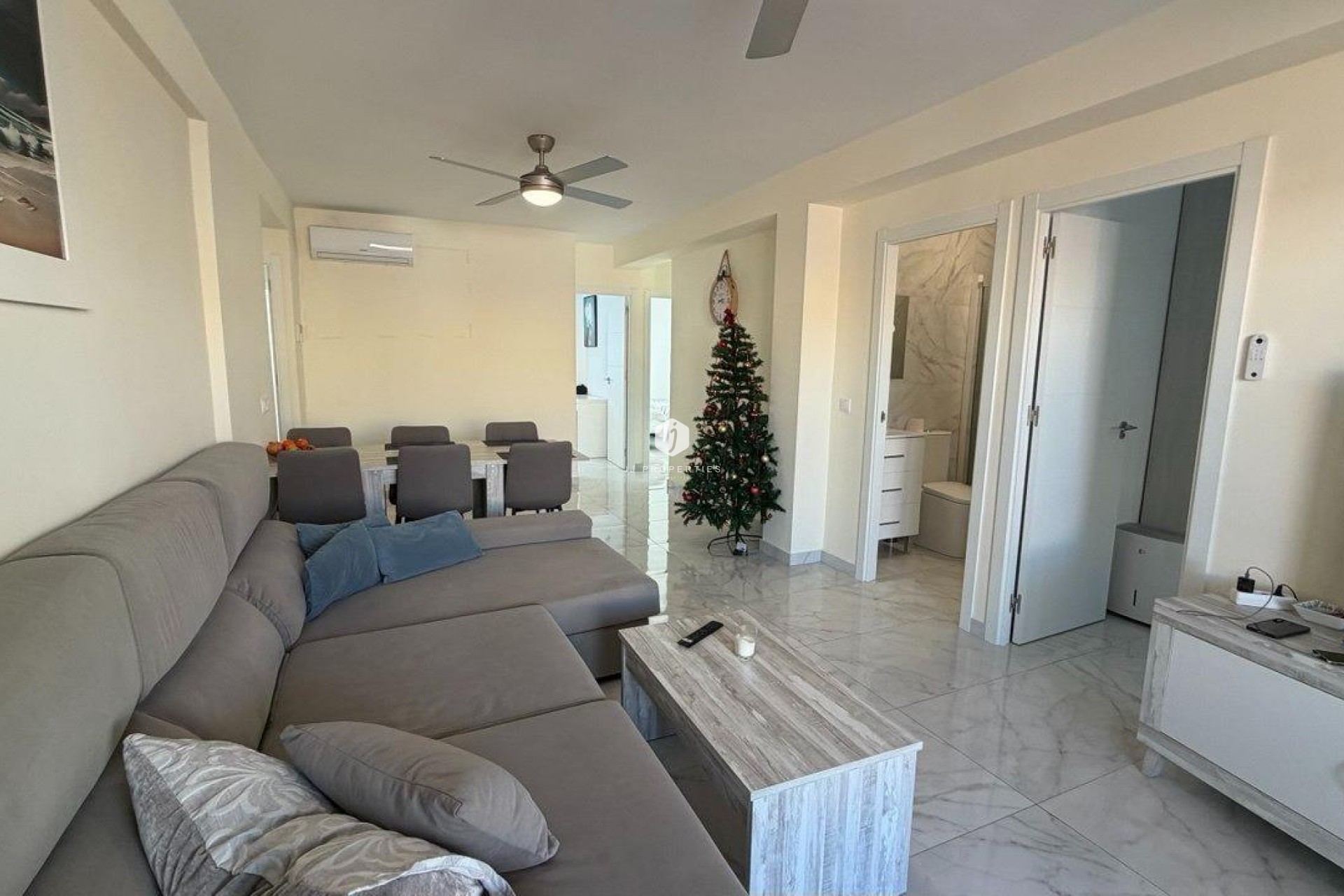 Segunda mano - Apartamento / piso -
Torrevieja - Curva Del Palangre