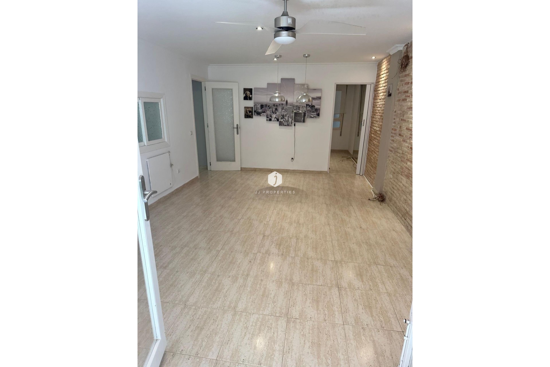 Segunda mano - Apartamento / piso -
Torrevieja - El Acequión - Los Náufragos