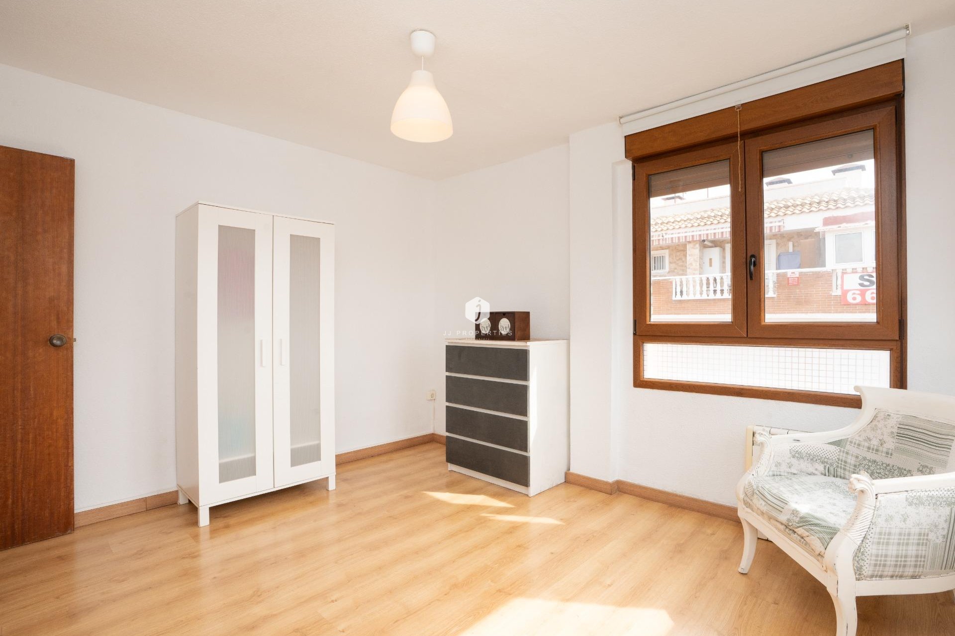 Segunda mano - Apartamento / piso -
Torrevieja - El Acequión - Los Náufragos