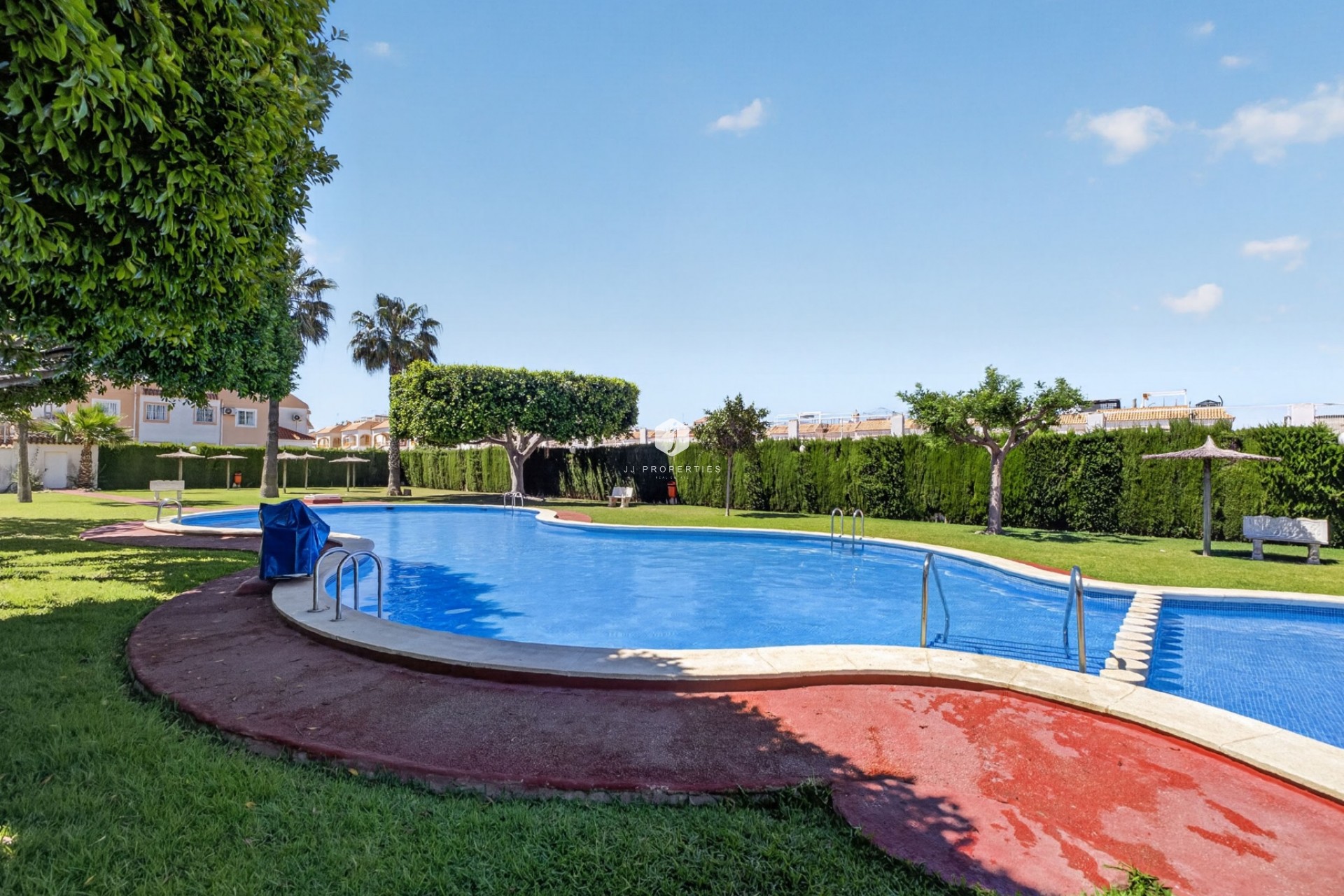 Segunda mano - Apartamento / piso -
Torrevieja - El Limonar
