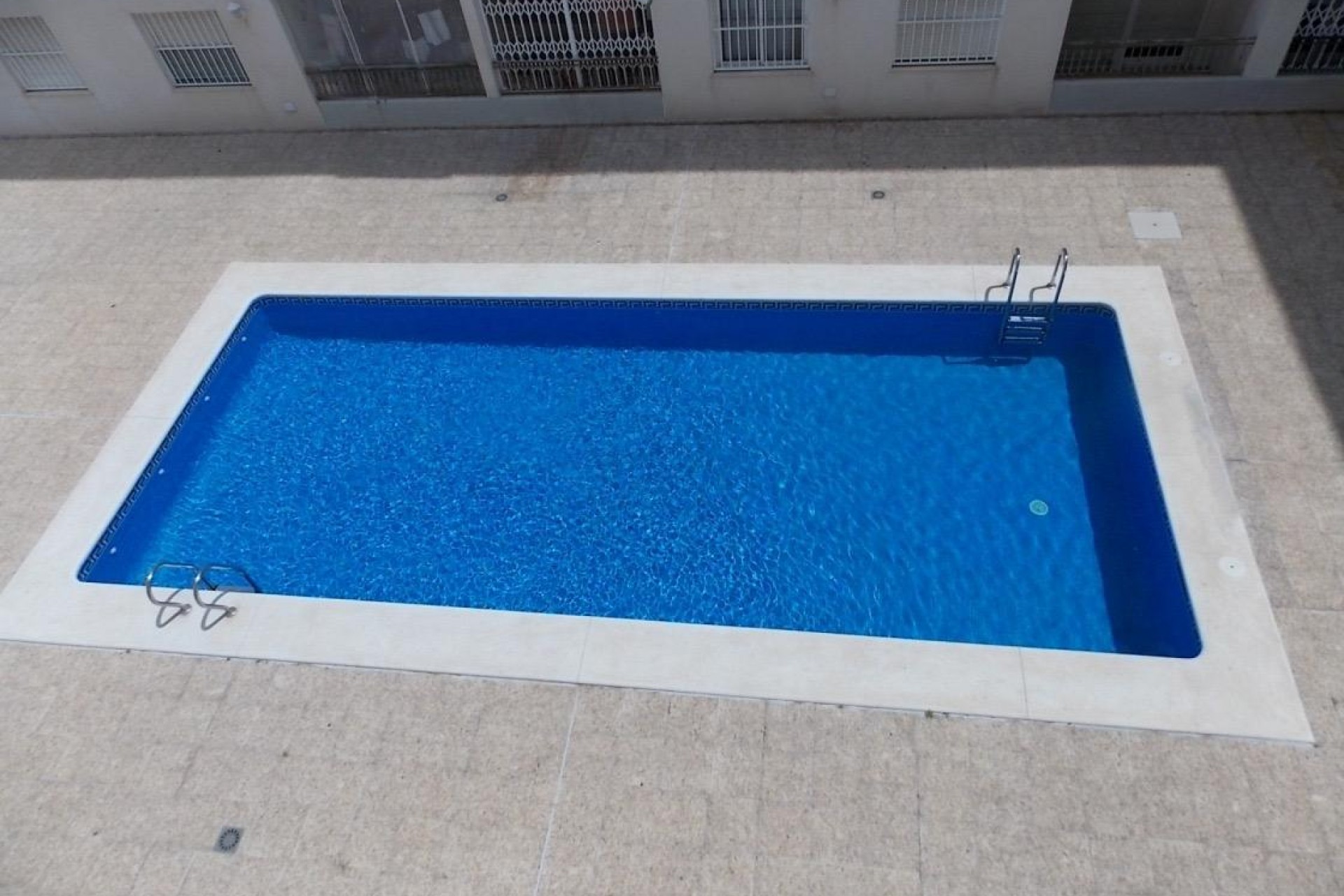 Segunda mano - Apartamento / piso -
Torrevieja - El molino