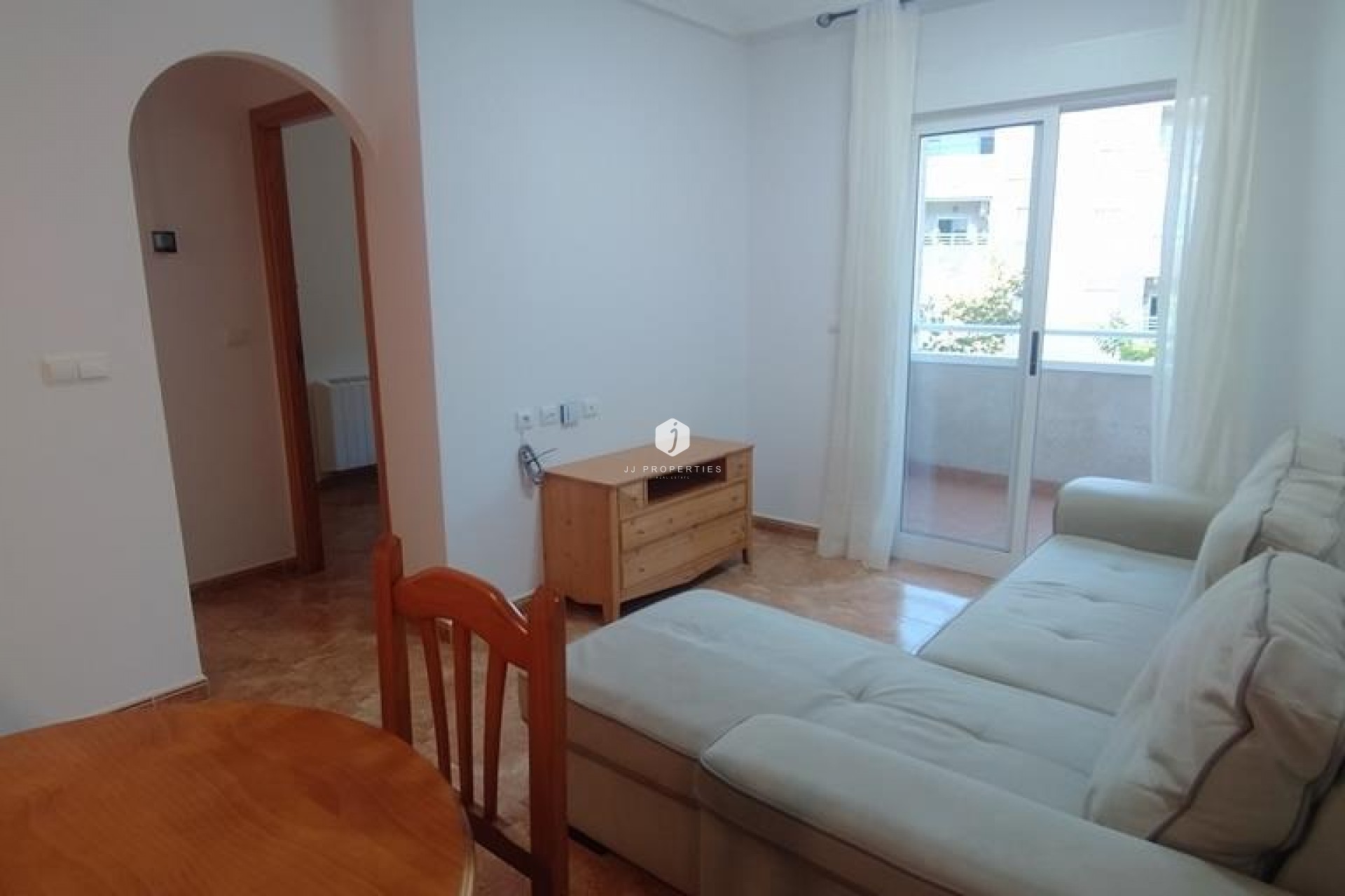 Segunda mano - Apartamento / piso -
Torrevieja - El molino