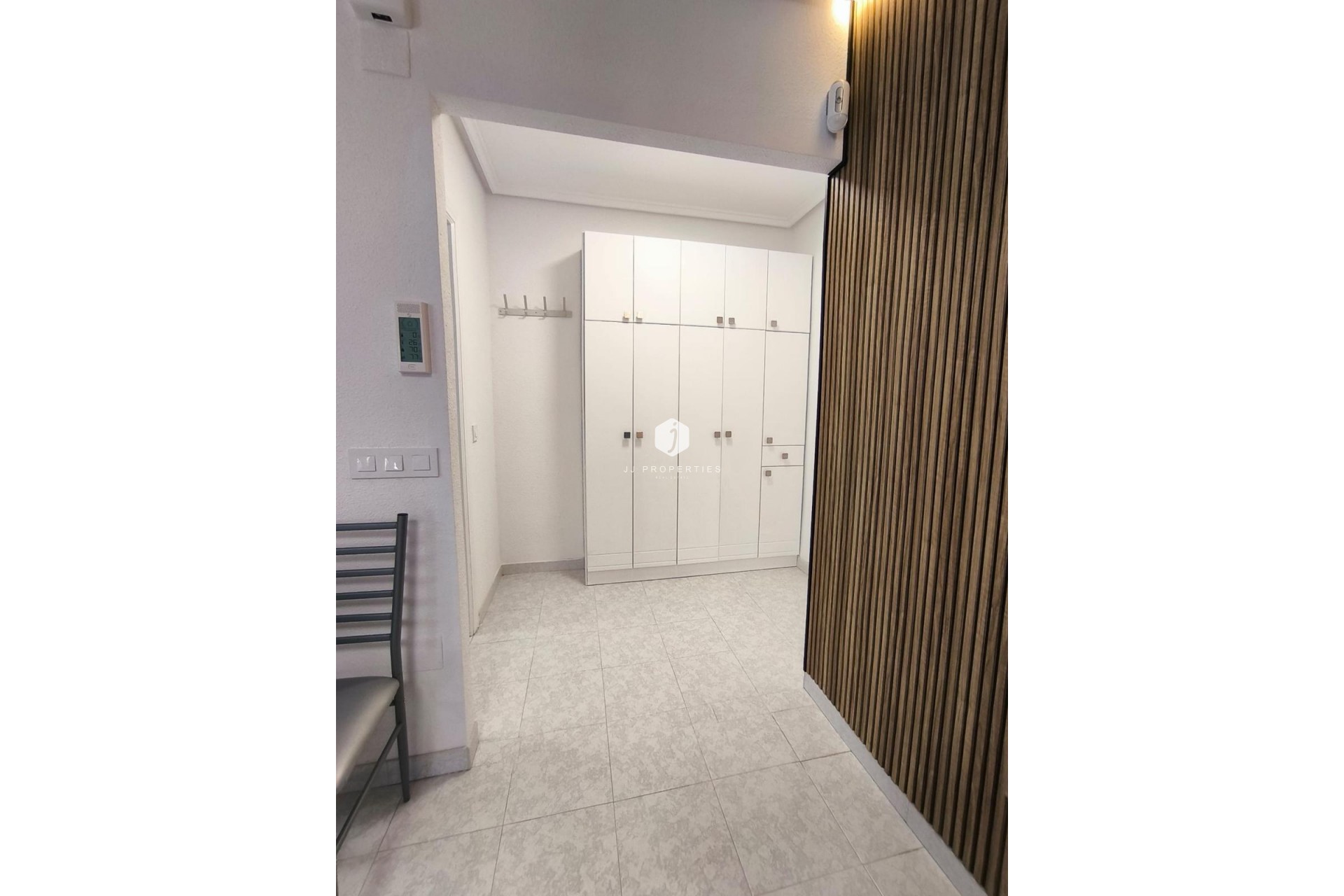 Segunda mano - Apartamento / piso -
Torrevieja - El molino