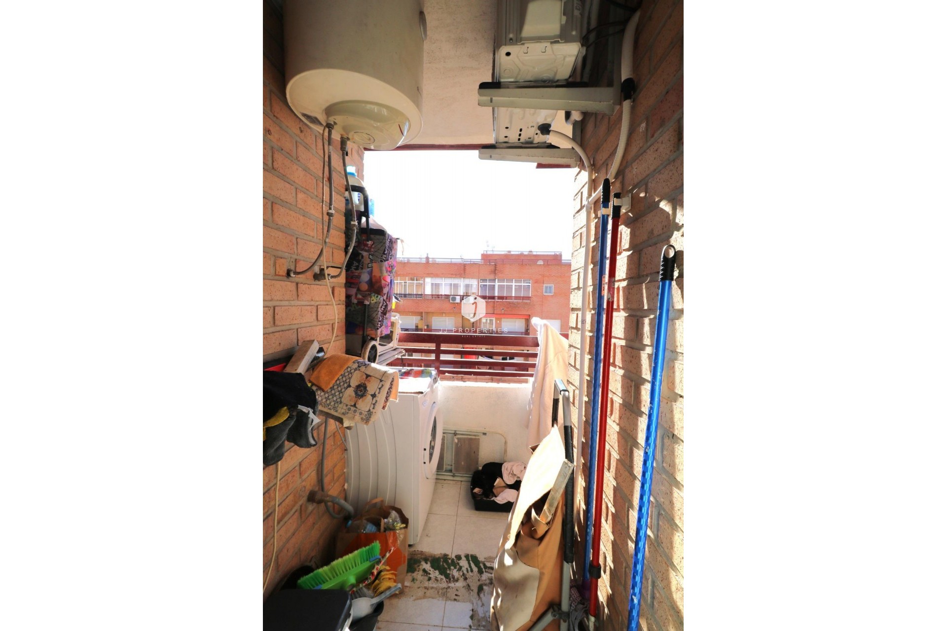 Segunda mano - Apartamento / piso -
Torrevieja - El molino