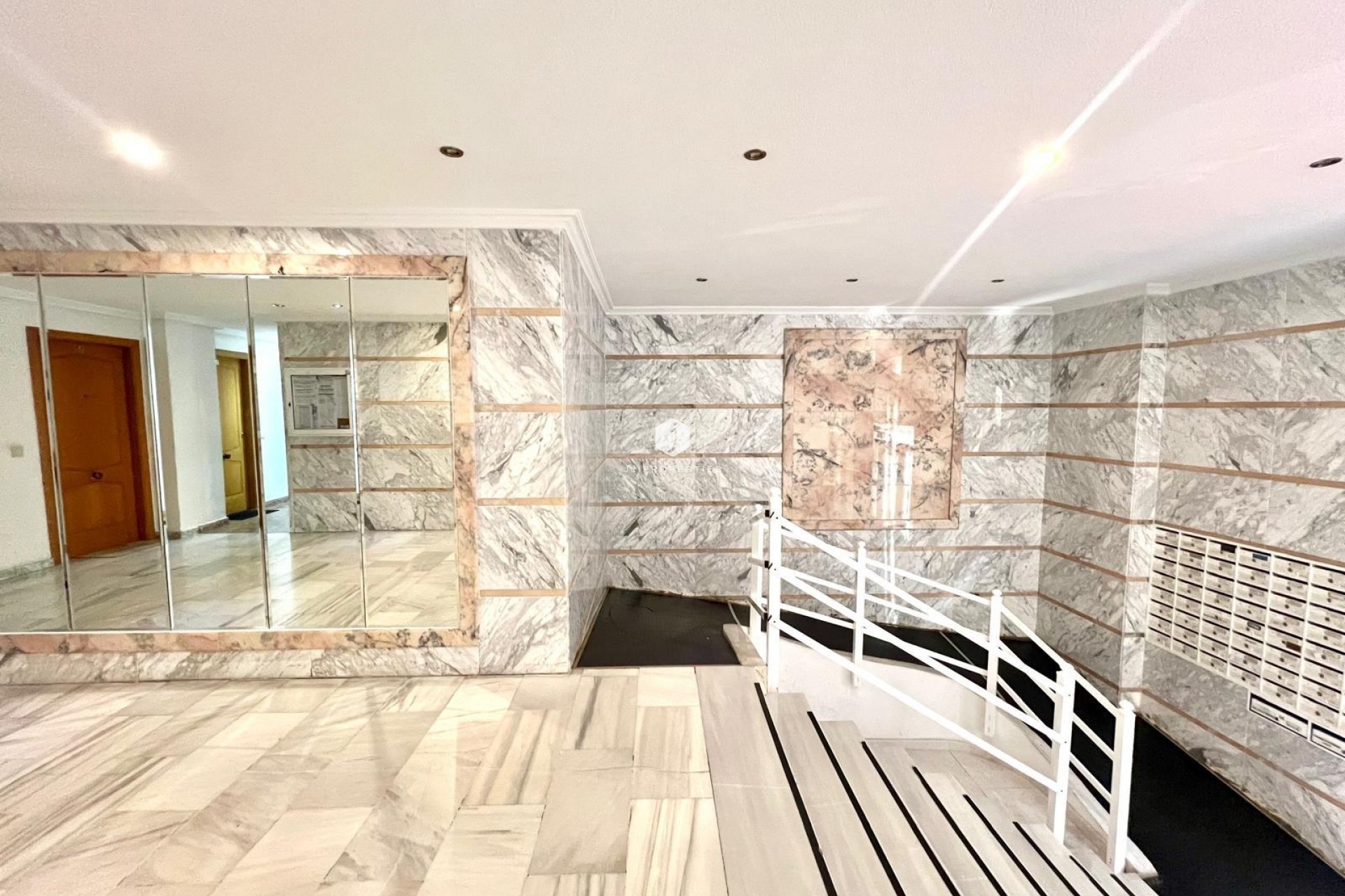 Segunda mano - Apartamento / piso -
Torrevieja - Estacion de autobuses