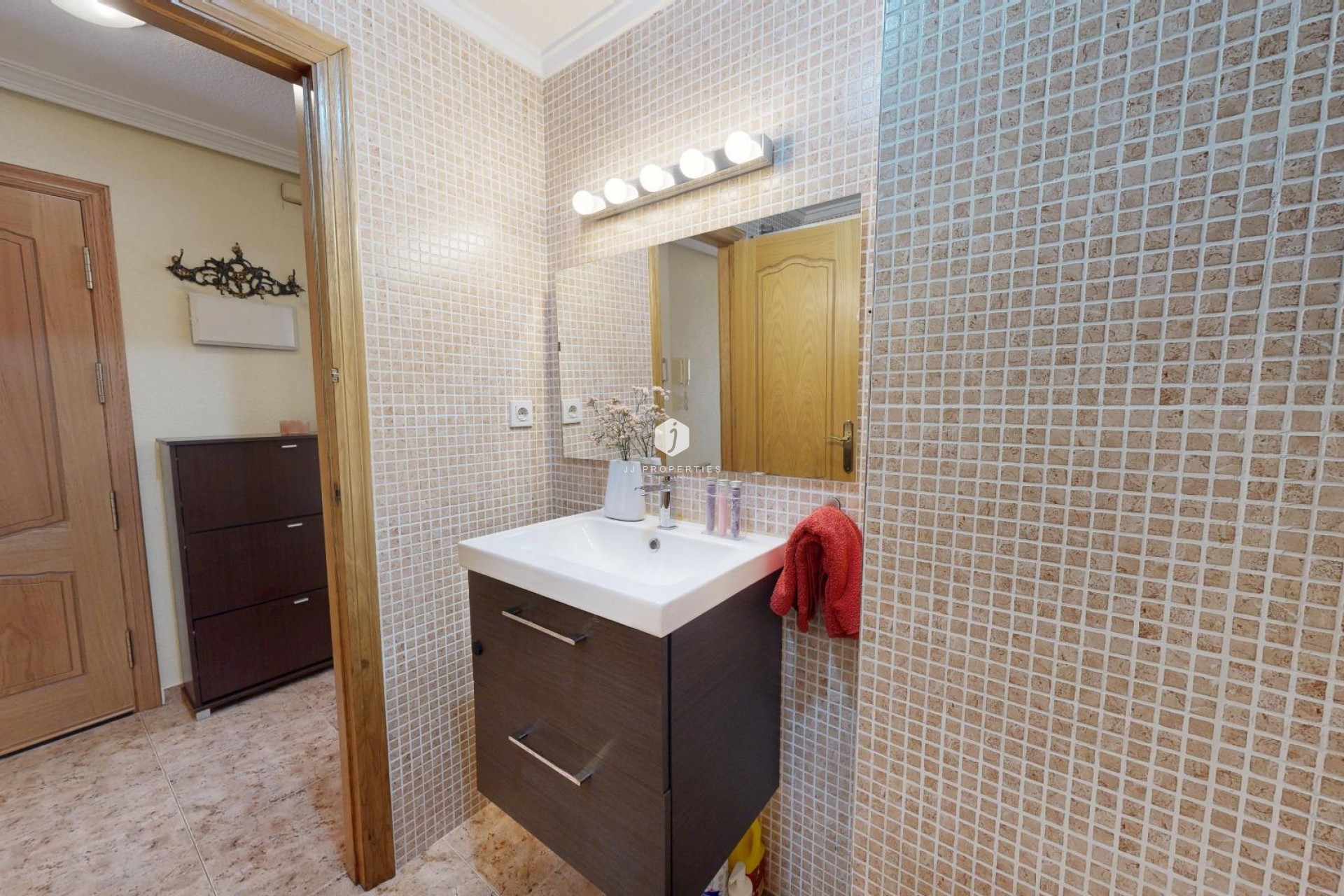 Segunda mano - Apartamento / piso -
Torrevieja - Estacion de autobuses