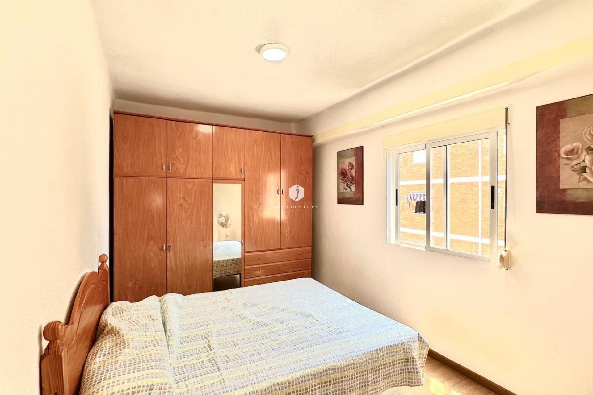 Segunda mano - Apartamento / piso -
Torrevieja - Estacion de autobuses