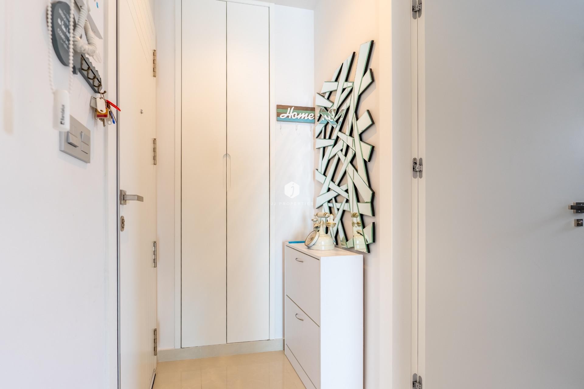 Segunda mano - Apartamento / piso -
Torrevieja - Estacion de autobuses