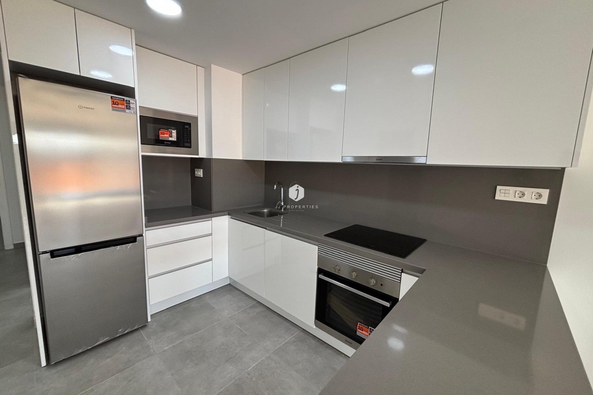 Segunda mano - Apartamento / piso -
Torrevieja - Estacion de autobuses