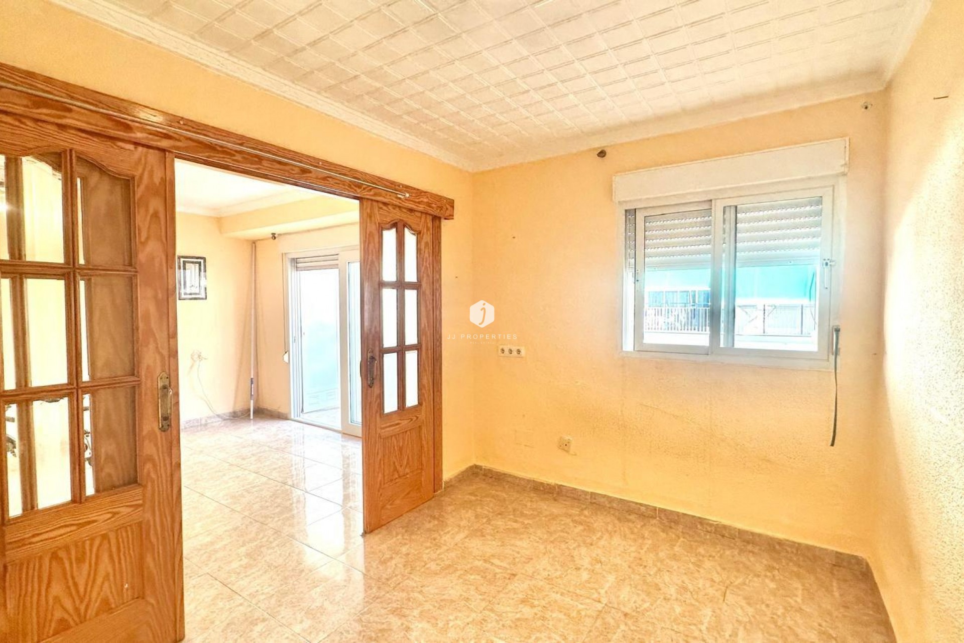 Segunda mano - Apartamento / piso -
Torrevieja - Estacion de autobuses