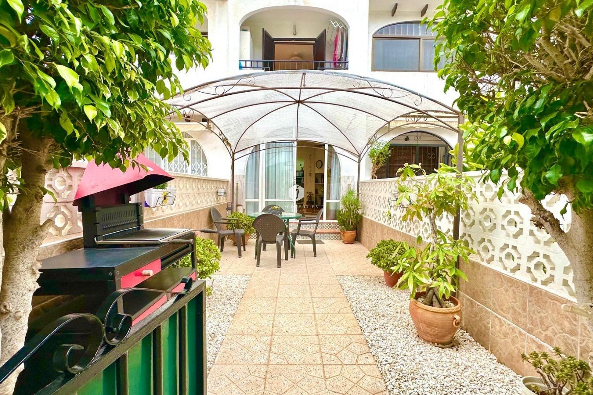 Segunda mano - Apartamento / piso -
Torrevieja - Estacion de autobuses