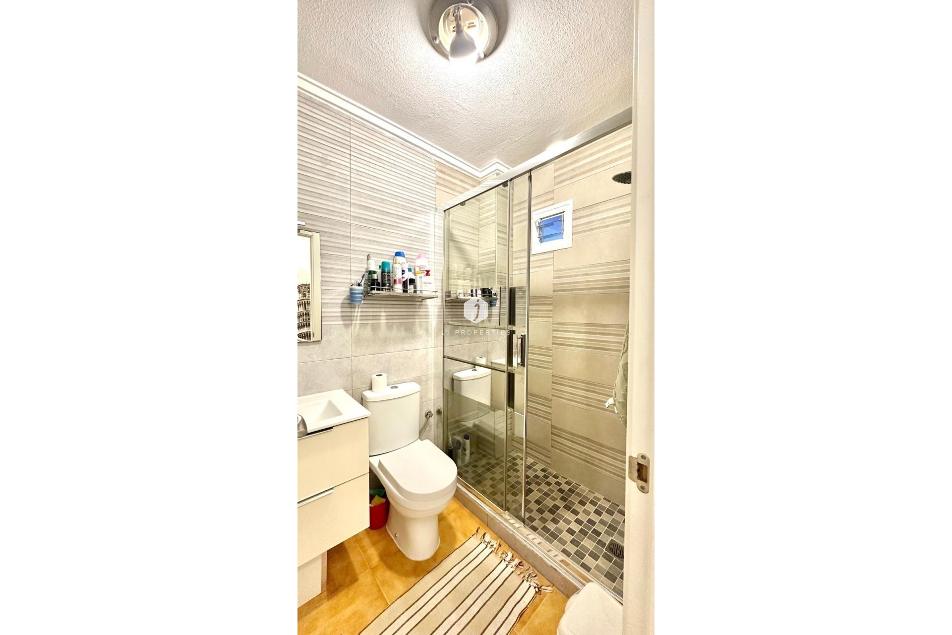 Segunda mano - Apartamento / piso -
Torrevieja - Estacion de autobuses