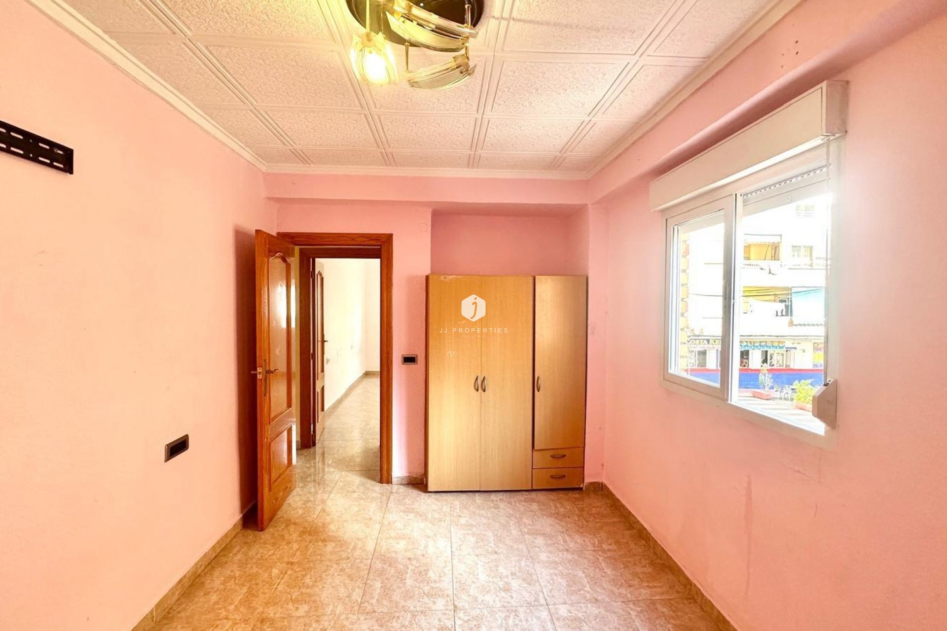 Segunda mano - Apartamento / piso -
Torrevieja - Estacion de autobuses