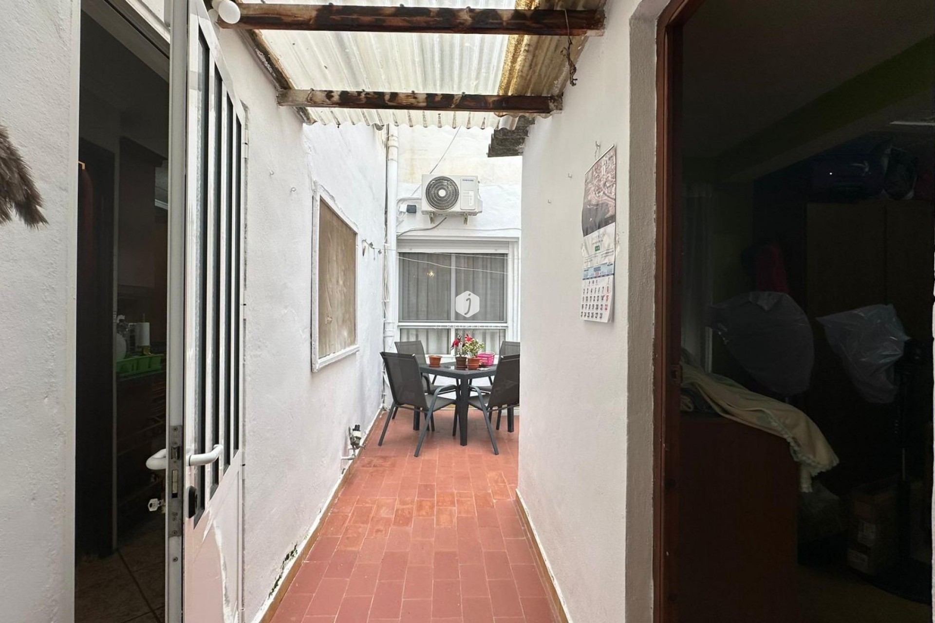 Segunda mano - Apartamento / piso -
Torrevieja - Estacion de autobuses