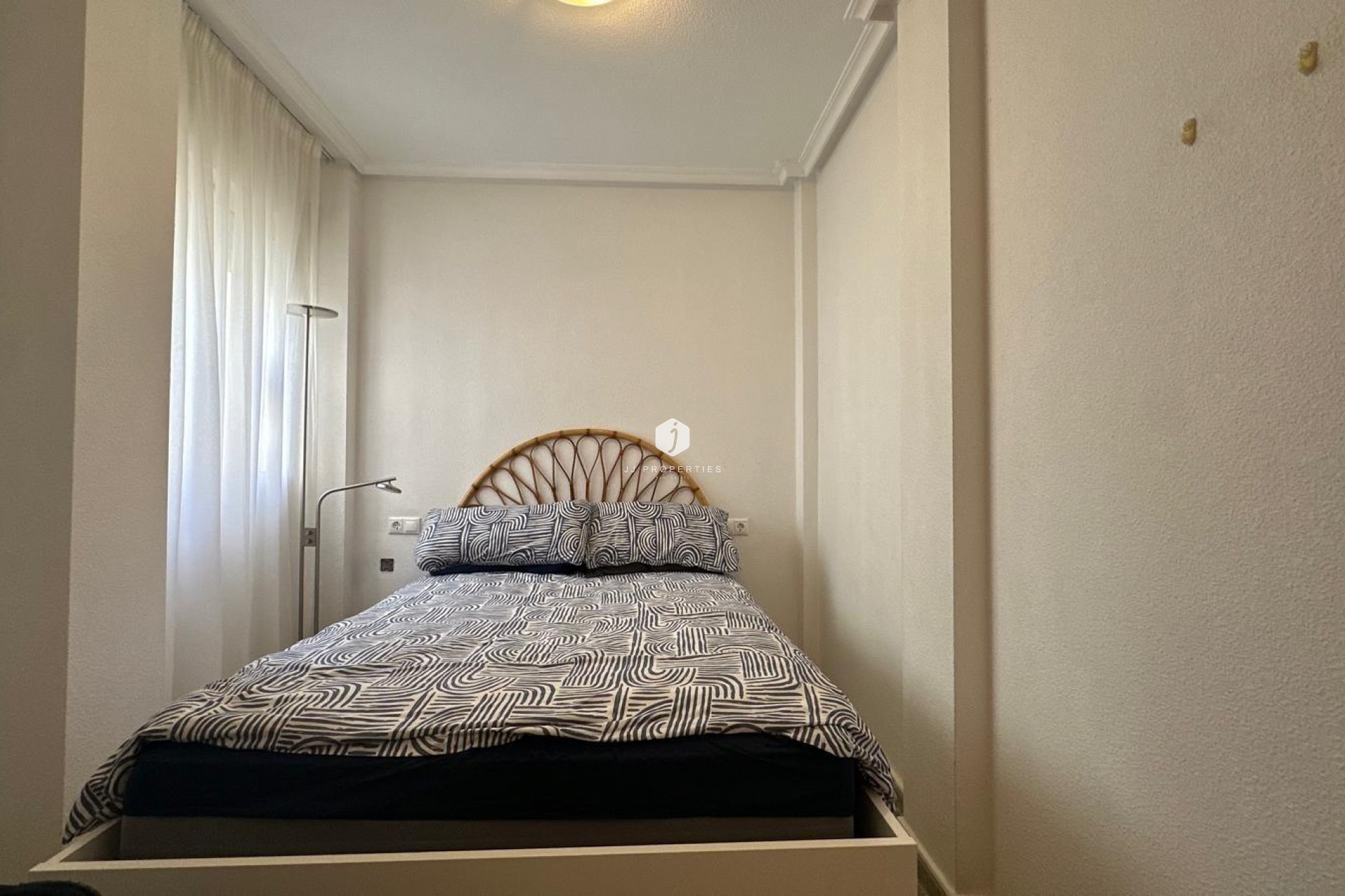 Segunda mano - Apartamento / piso -
Torrevieja - Estacion de autobuses