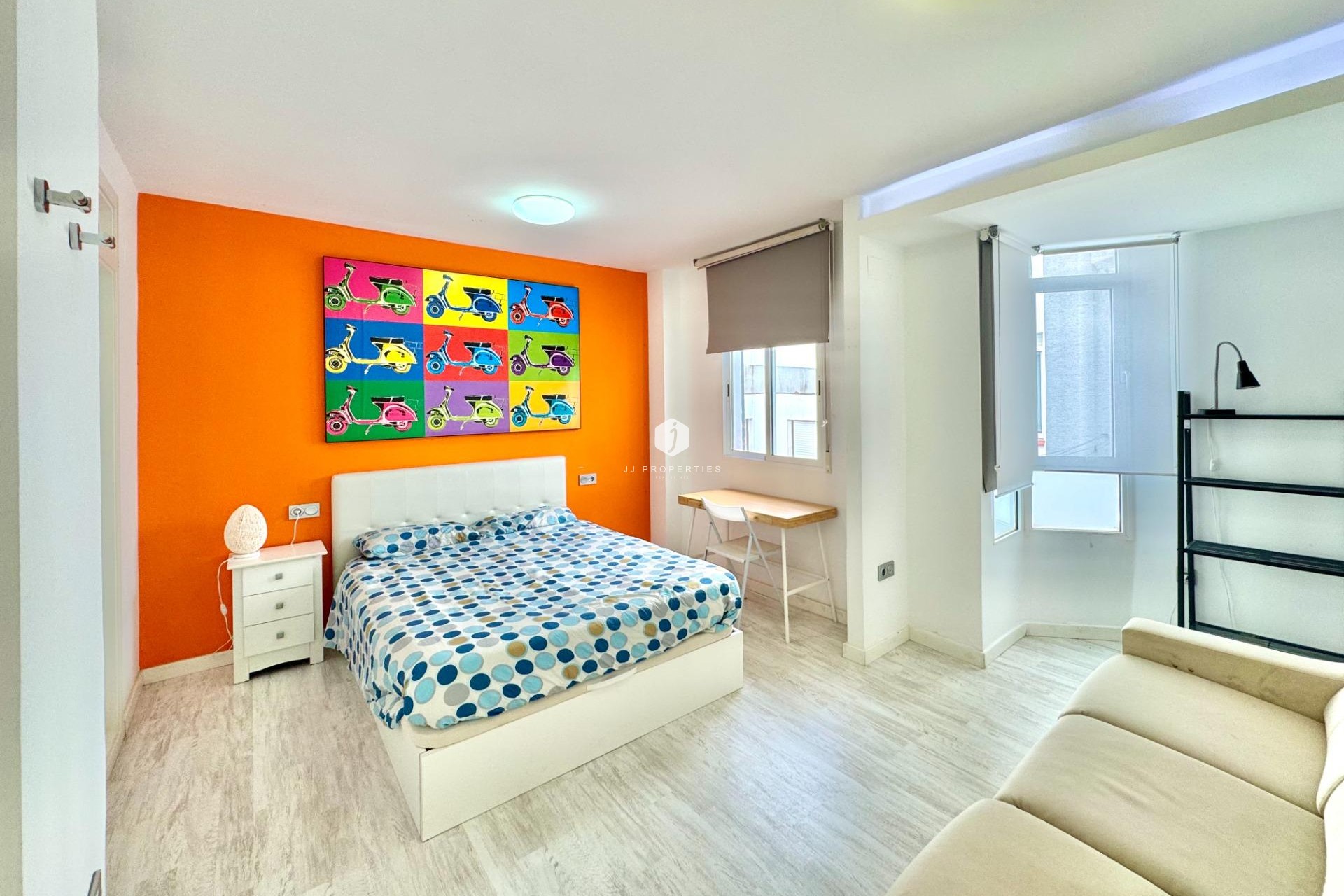 Segunda mano - Apartamento / piso -
Torrevieja - Estacion de autobuses