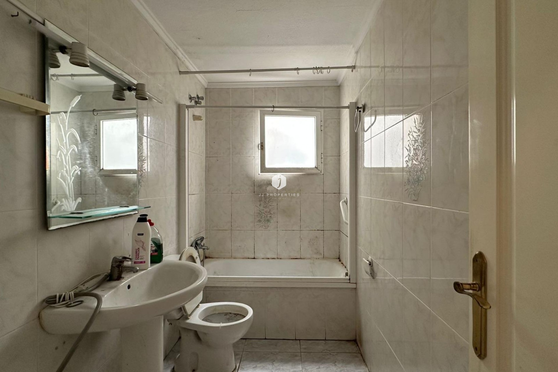 Segunda mano - Apartamento / piso -
Torrevieja - Estacion de autobuses