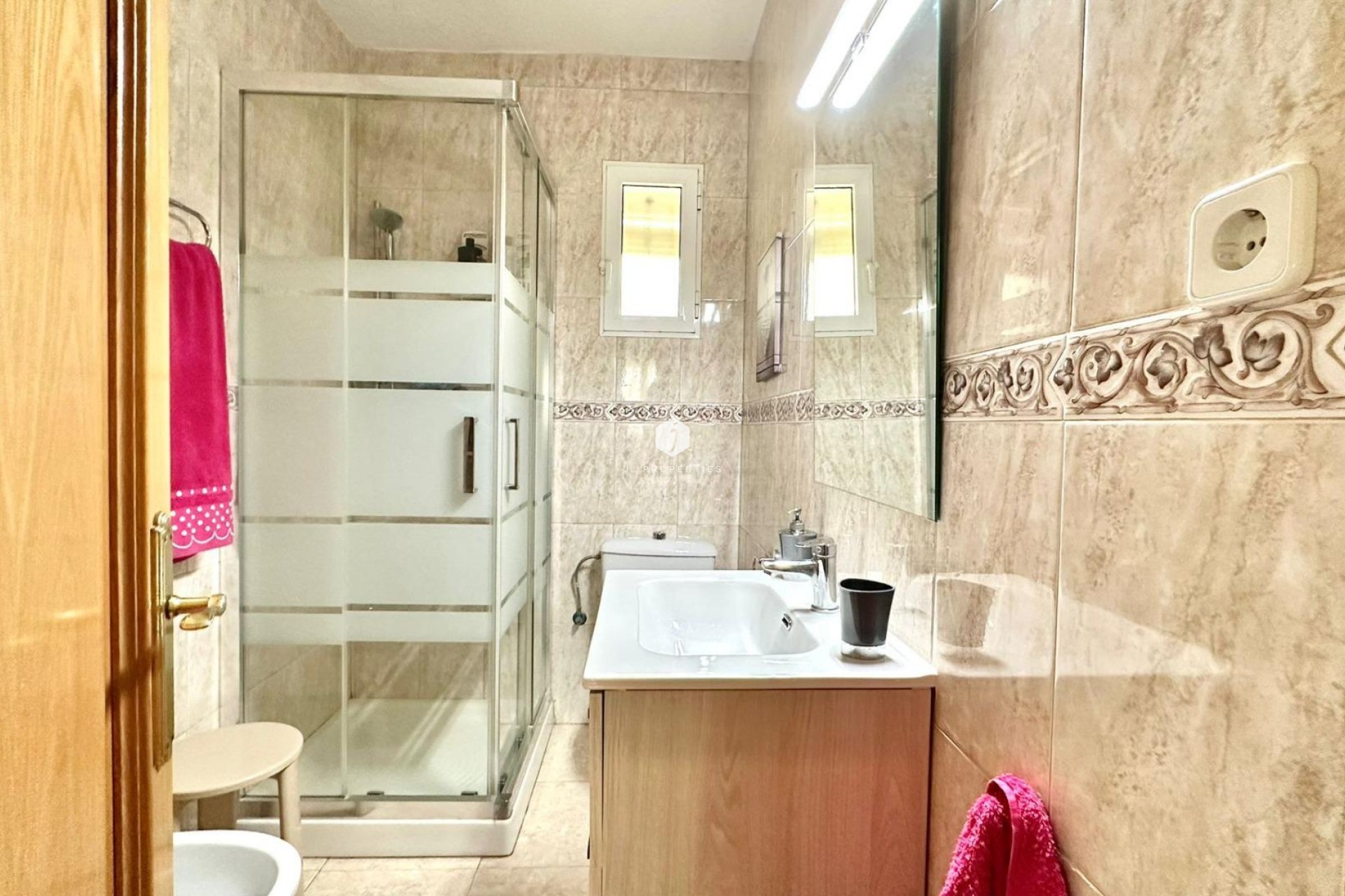 Segunda mano - Apartamento / piso -
Torrevieja - Estacion de autobuses