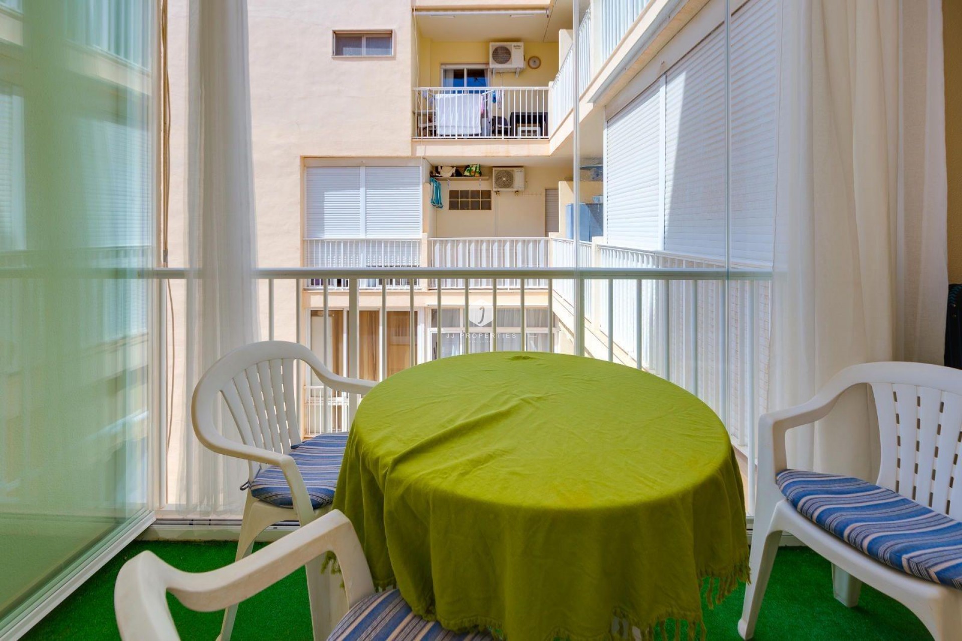 Segunda mano - Apartamento / piso -
Torrevieja - Estacion de autobuses