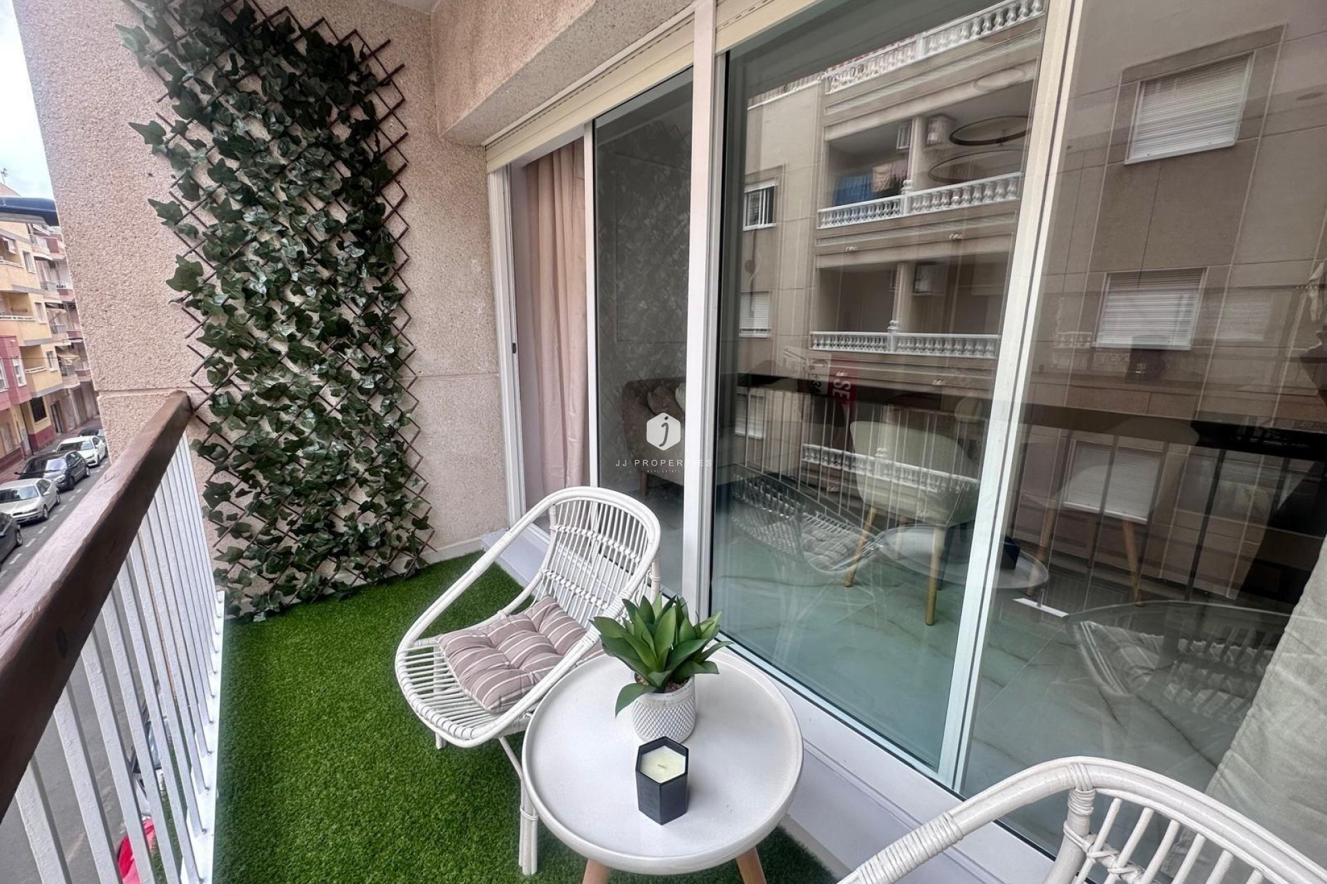 Segunda mano - Apartamento / piso -
Torrevieja - Estacion de autobuses