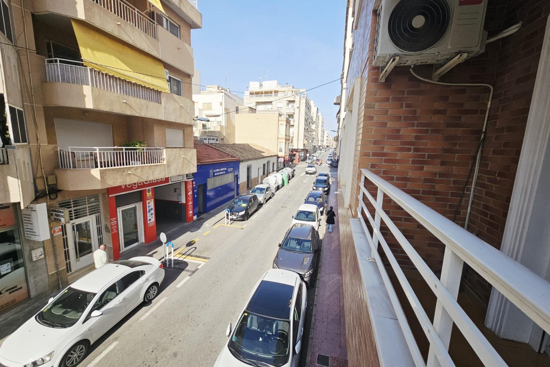 Segunda mano - Apartamento / piso -
Torrevieja - Estacion de autobuses