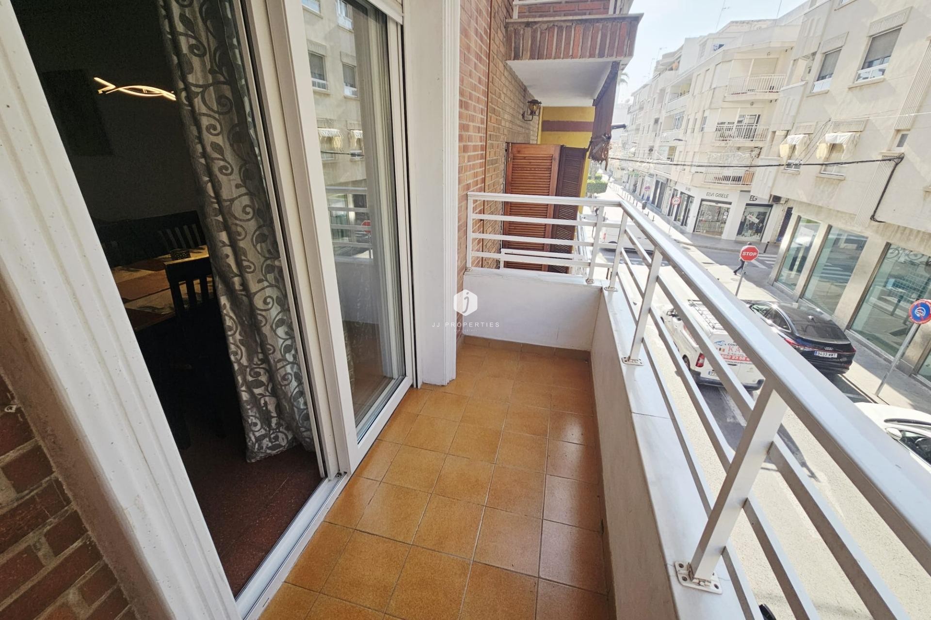 Segunda mano - Apartamento / piso -
Torrevieja - Estacion de autobuses
