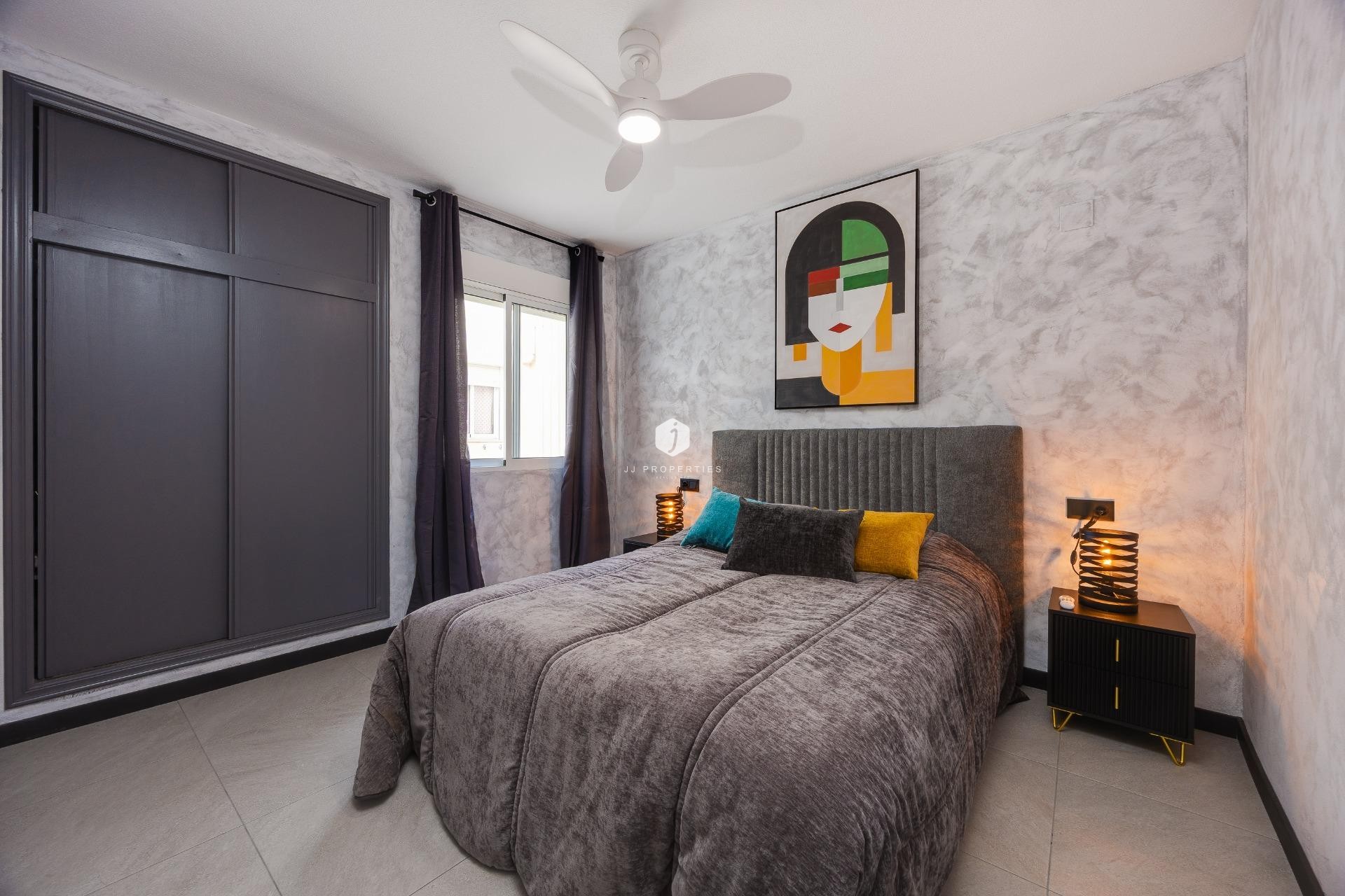 Segunda mano - Apartamento / piso -
Torrevieja - Estacion de autobuses