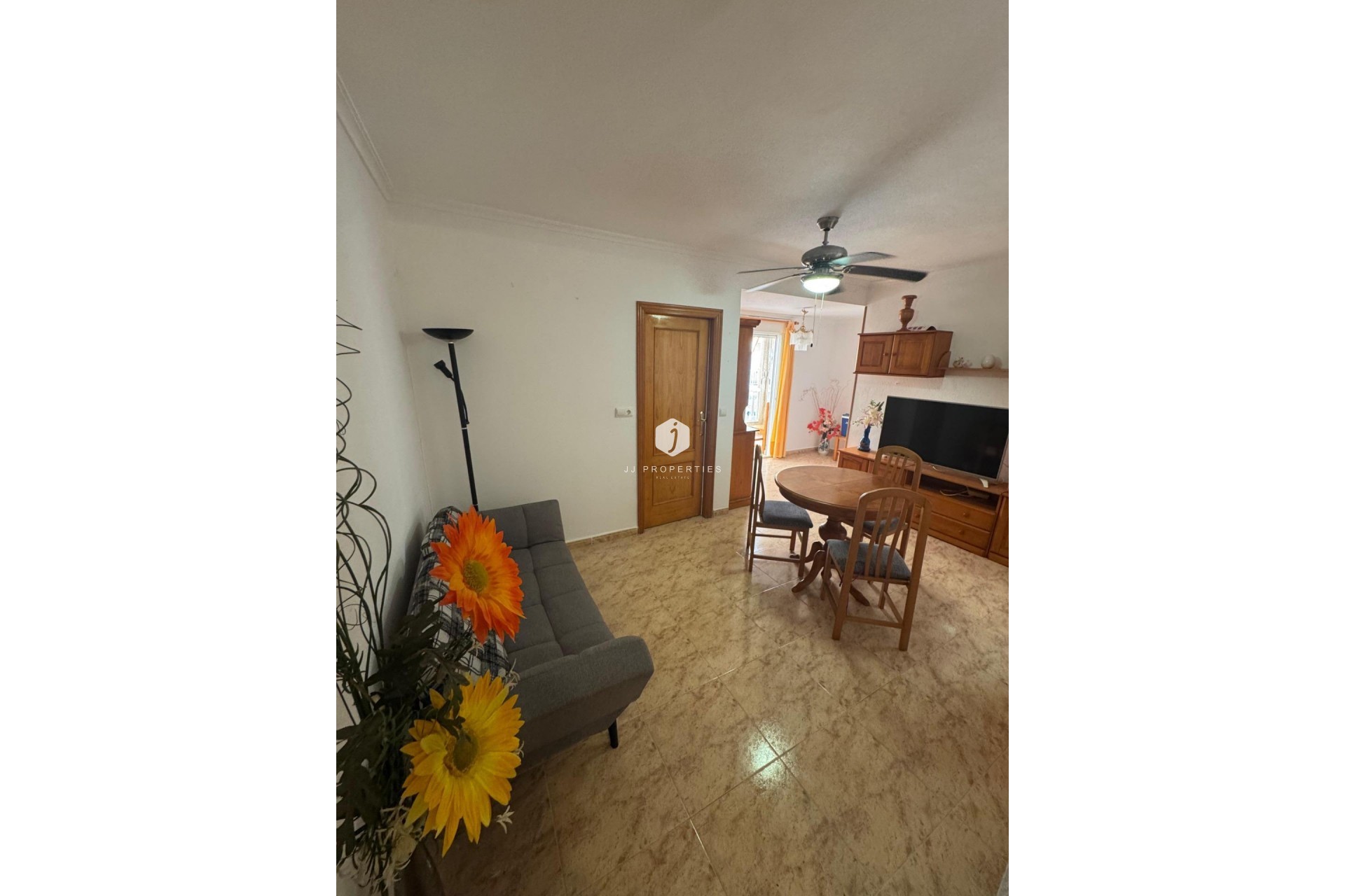 Segunda mano - Apartamento / piso -
Torrevieja - Habaneras