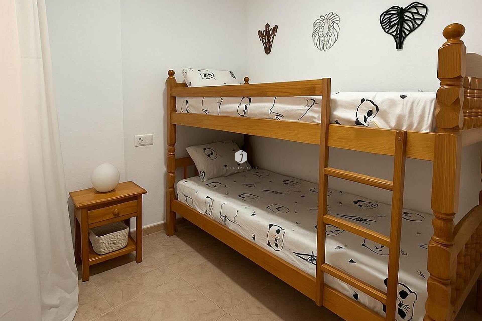 Segunda mano - Apartamento / piso -
Torrevieja - Habaneras