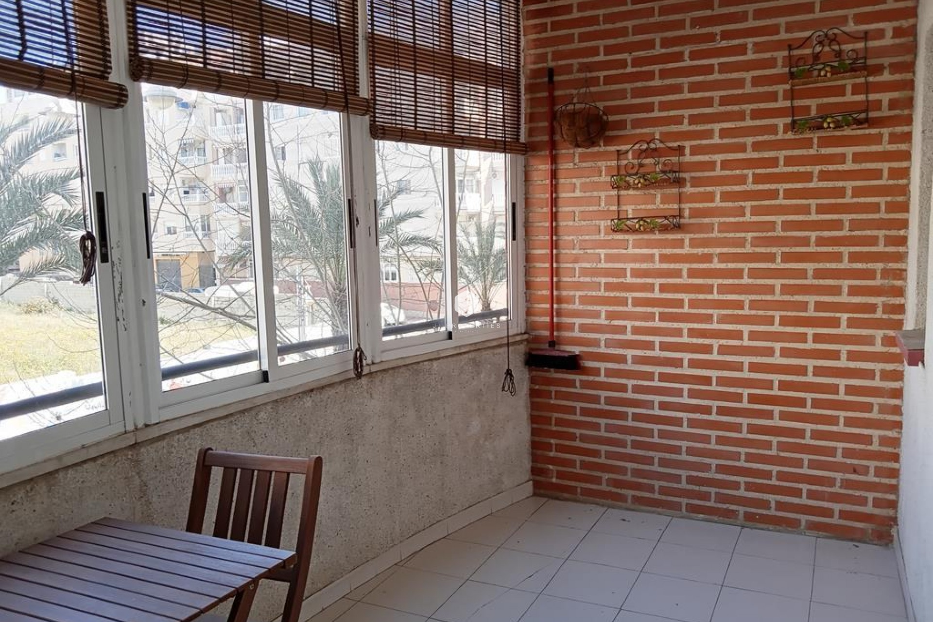 Segunda mano - Apartamento / piso -
Torrevieja - Habaneras