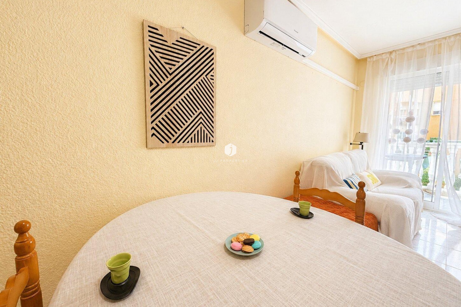 Segunda mano - Apartamento / piso -
Torrevieja - Habaneras