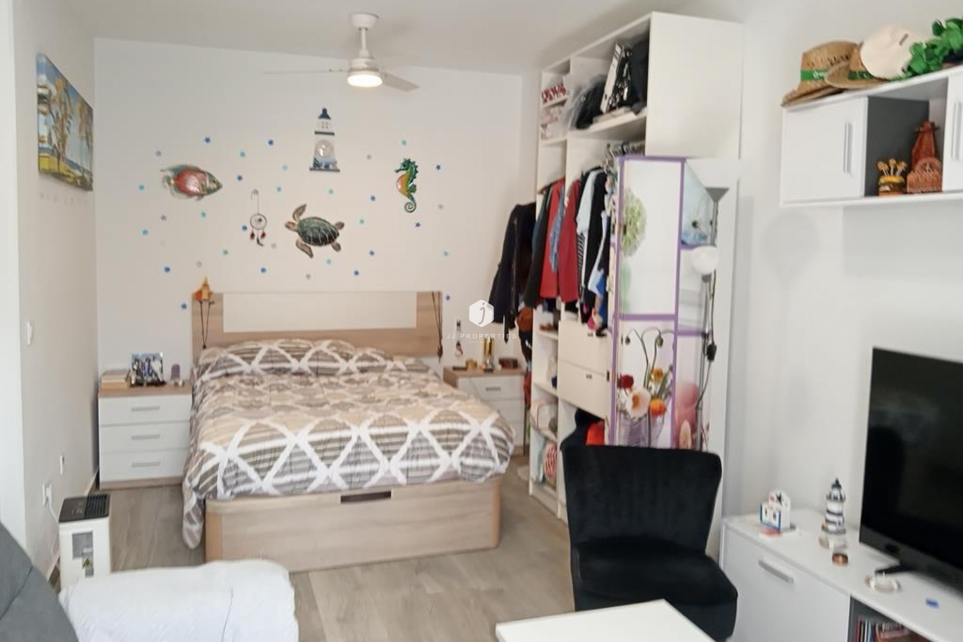 Segunda mano - Apartamento / piso -
Torrevieja - LA LOMA