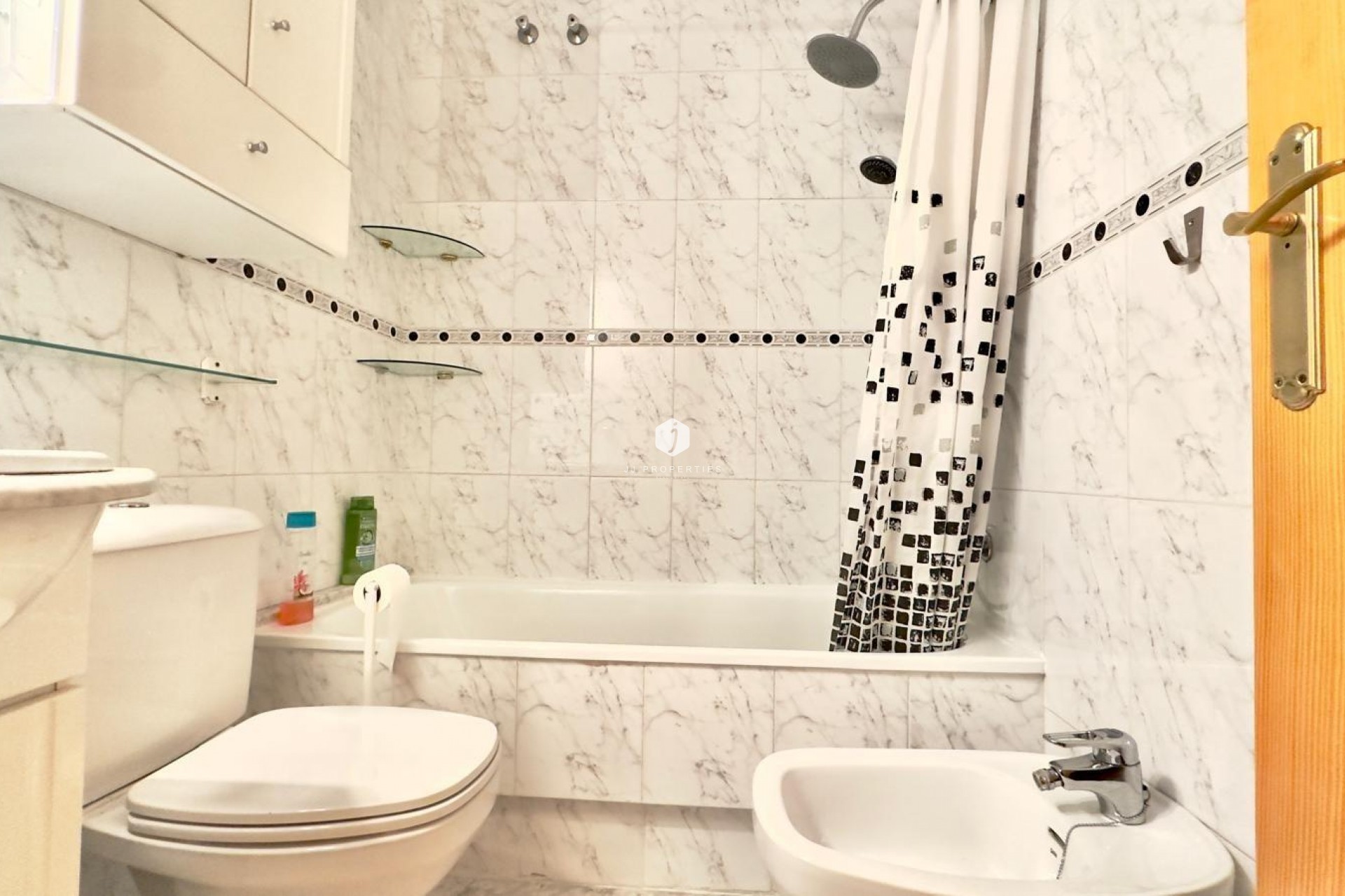 Segunda mano - Apartamento / piso -
Torrevieja - La Mata Pueblo