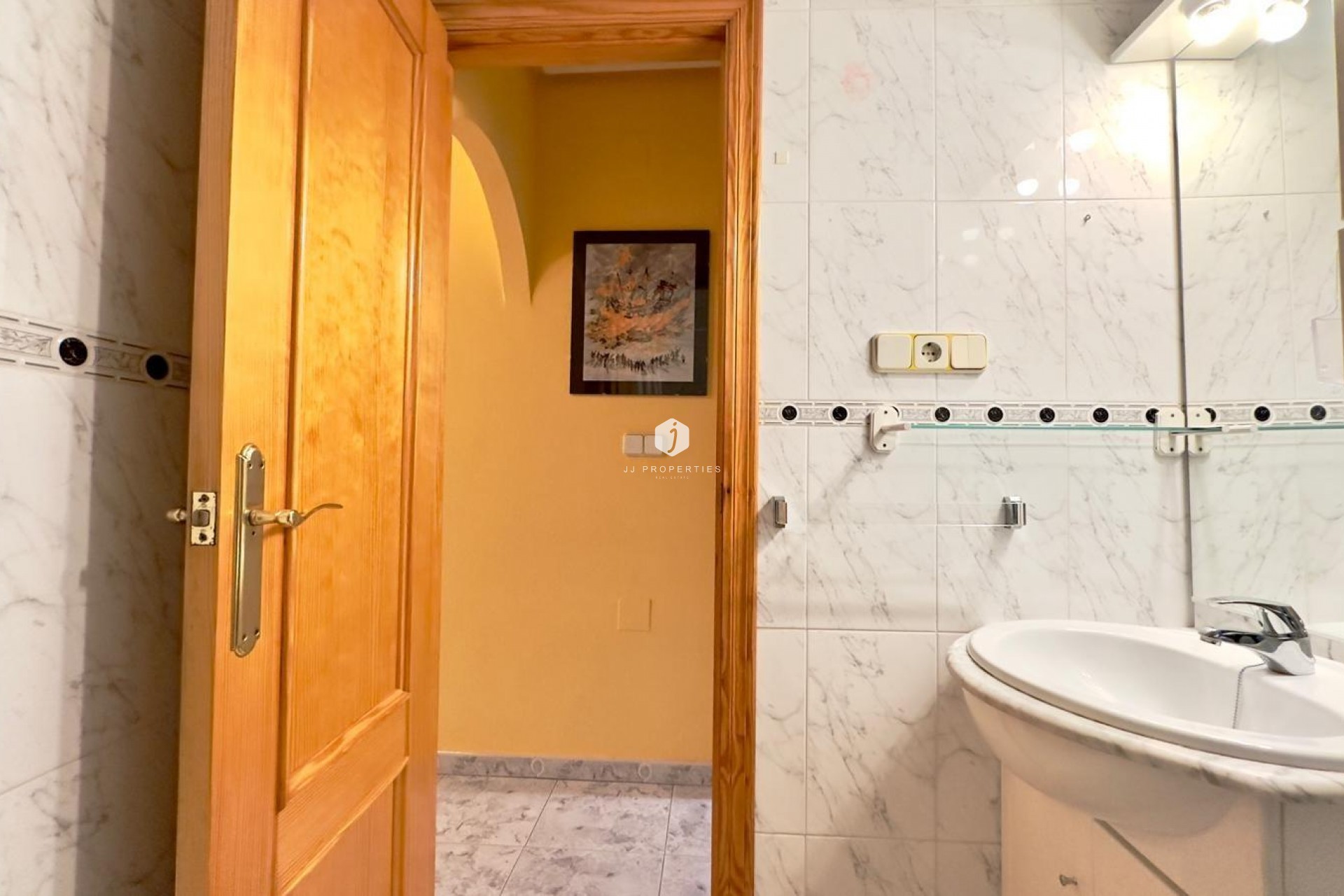 Segunda mano - Apartamento / piso -
Torrevieja - La Mata Pueblo